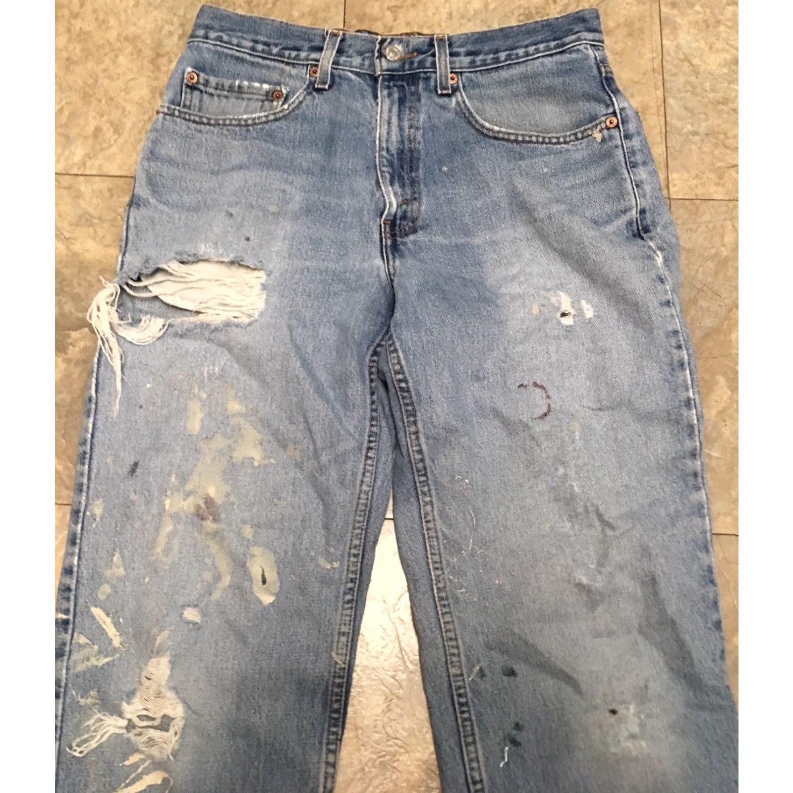 Levi's VINTAGE Levi's 550 Relaxed Fit Jeans 32 34 Distressed From Wear Destroyed Mens Jeans 5-Pocket Blue Denim Regular Inseam 34 Size US 32 / EU 48 - 6 Thumbnail