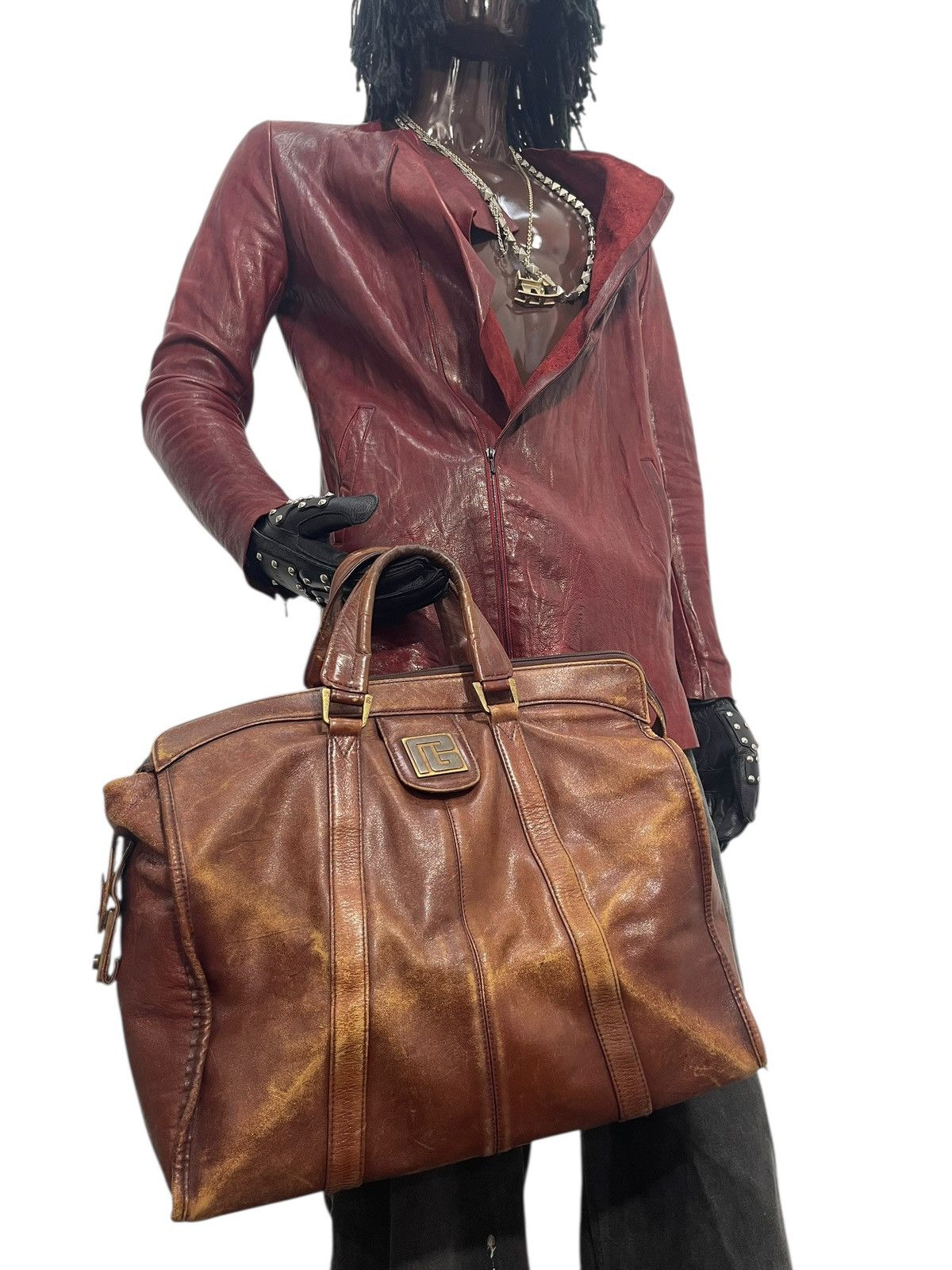 Pierre Balmain Full Leather Vtg 80s Pierre Balmain Beauty Patina Bag 2🟩1 Size ONE SIZE - 1 Thumbnail