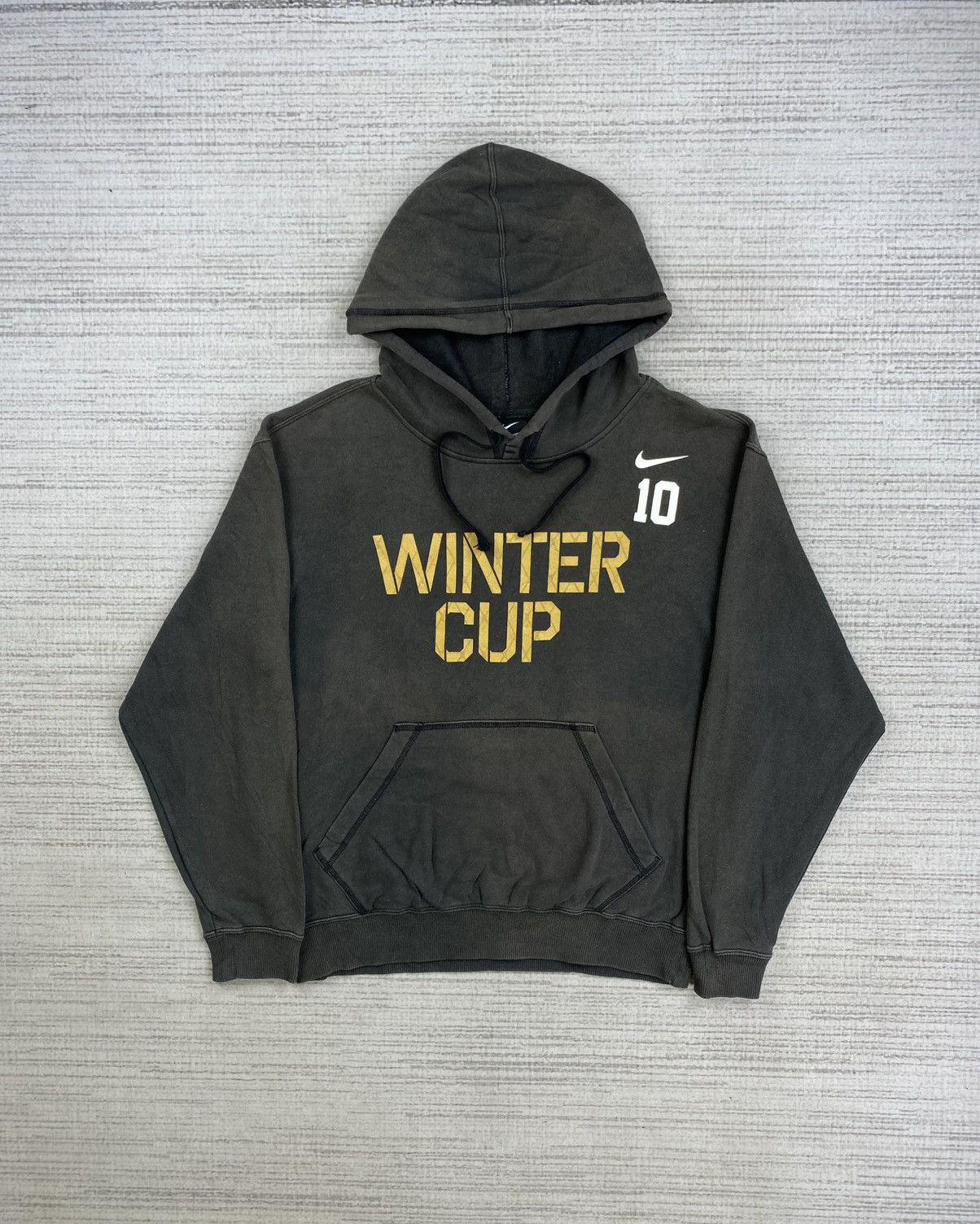 Japanese Brand × Nike Vintage Nike Winter Cup 10 Sweatshirt Hoodie Size US L / EU 52-54 / 3 - 3 Thumbnail