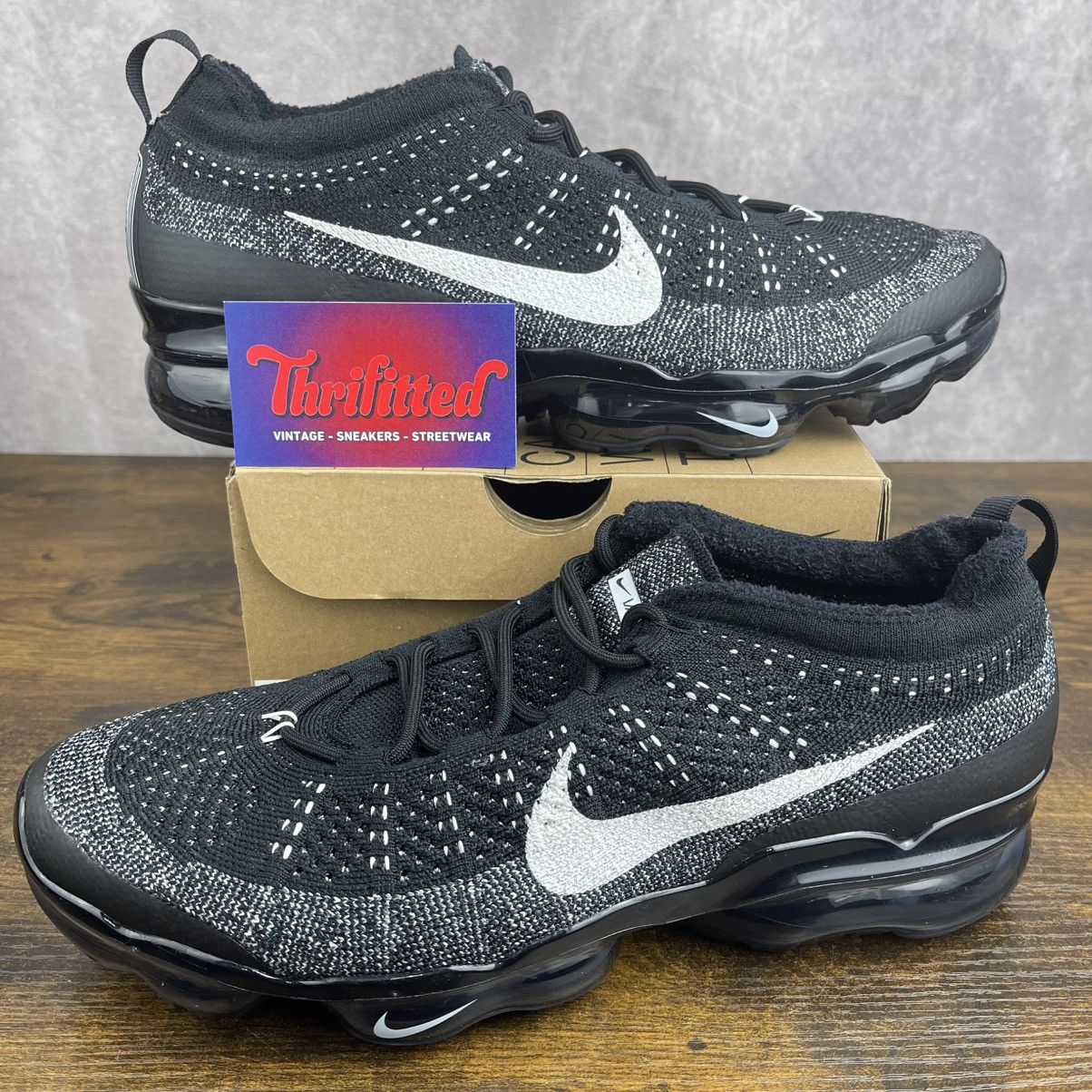 Nike Nike Air VaporMax 2023 Flyknit Oreo Black White DV1678-001 Size US 11.5 / EU 44-45 - 1 Thumbnail
