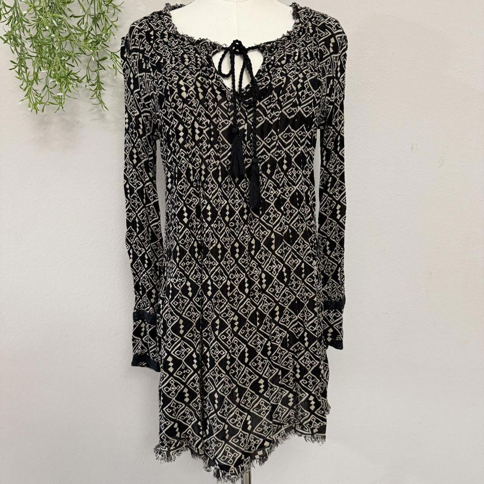 Free People Free People Boho Indie Dress Extra Small Size XS / US 0-2 / IT 36-38 - 1 Thumbnail