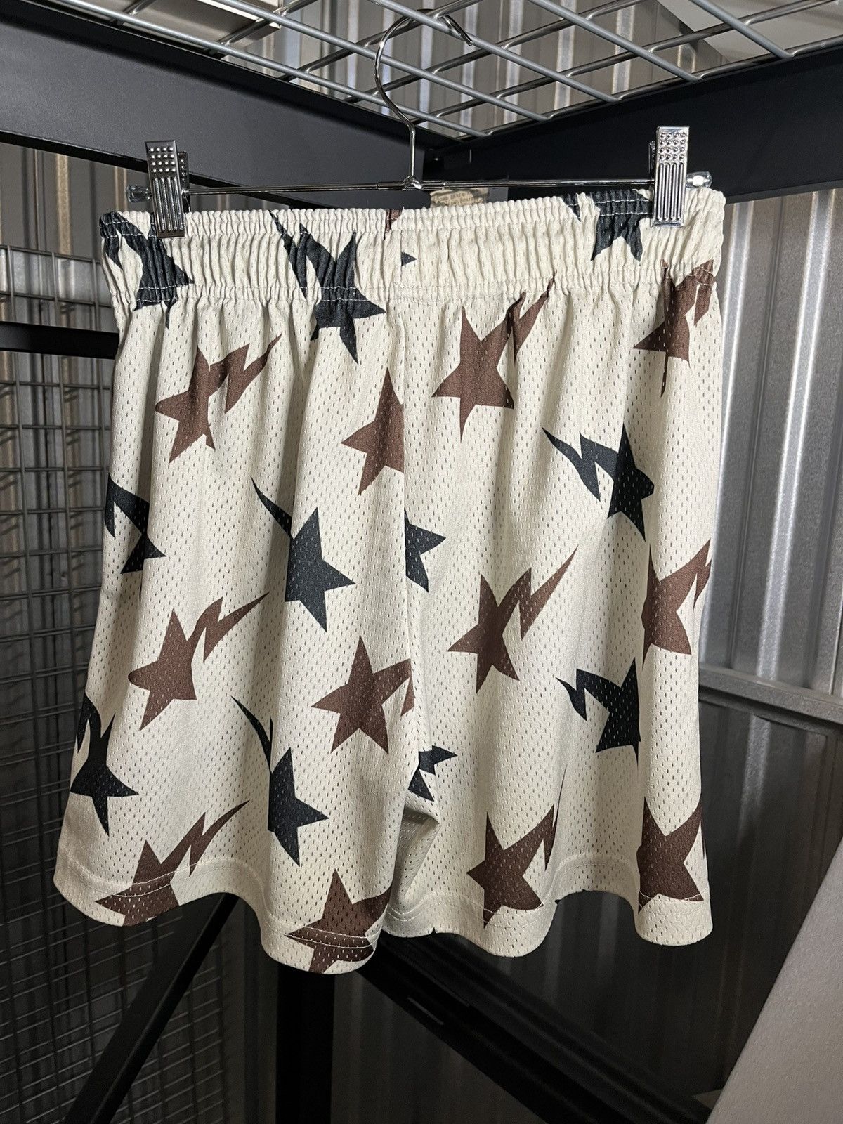 Eric Emanuel Eric Emanuel x Bape Logo Short RARE Size US 30 / EU 46 - 6 Thumbnail