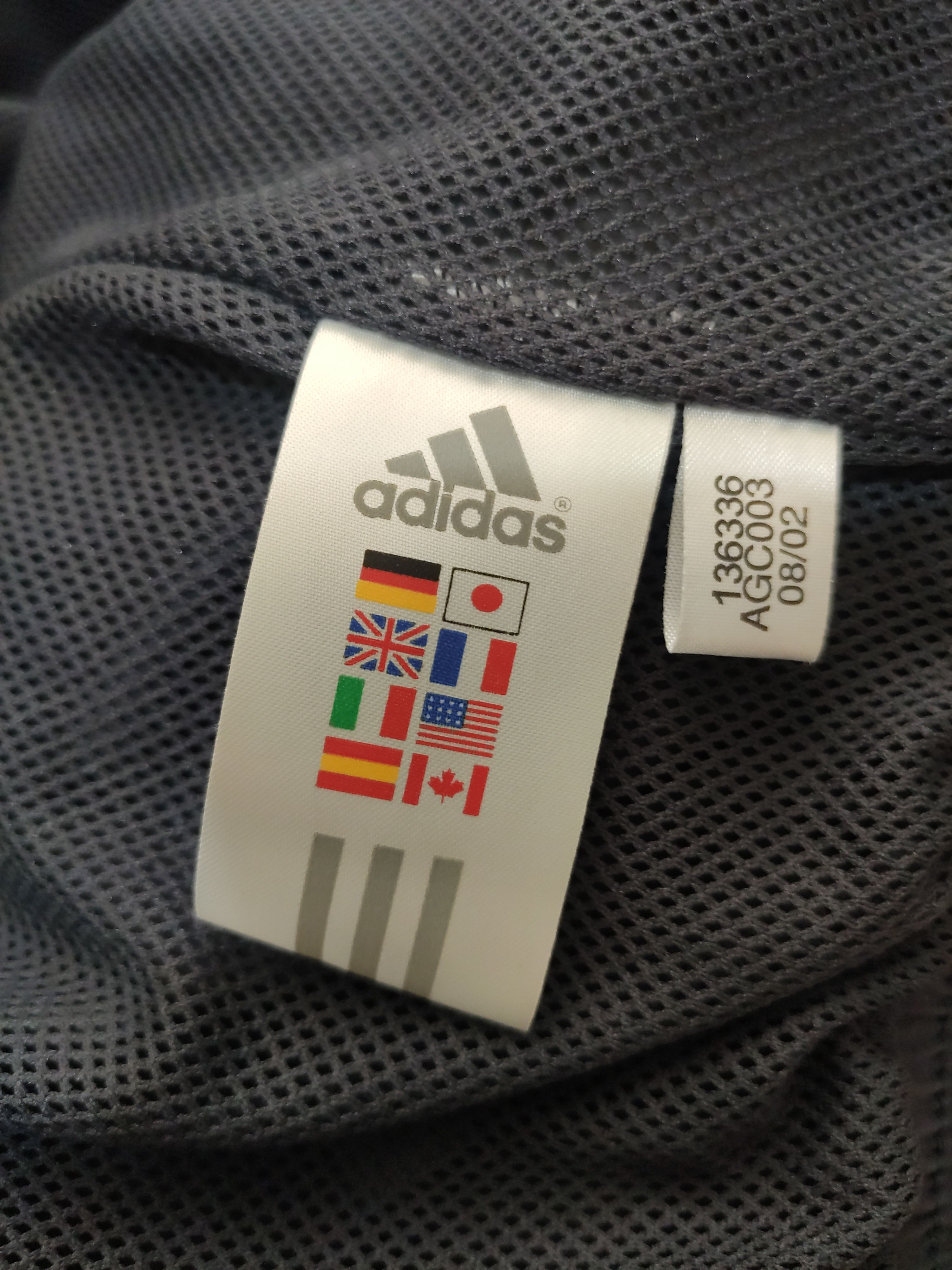 Adidas × Vintage Men's vintage Y2K 2002 Adidas tracksuit never worn size XXL Size US XXL / EU 58 / 5 - 12 Thumbnail