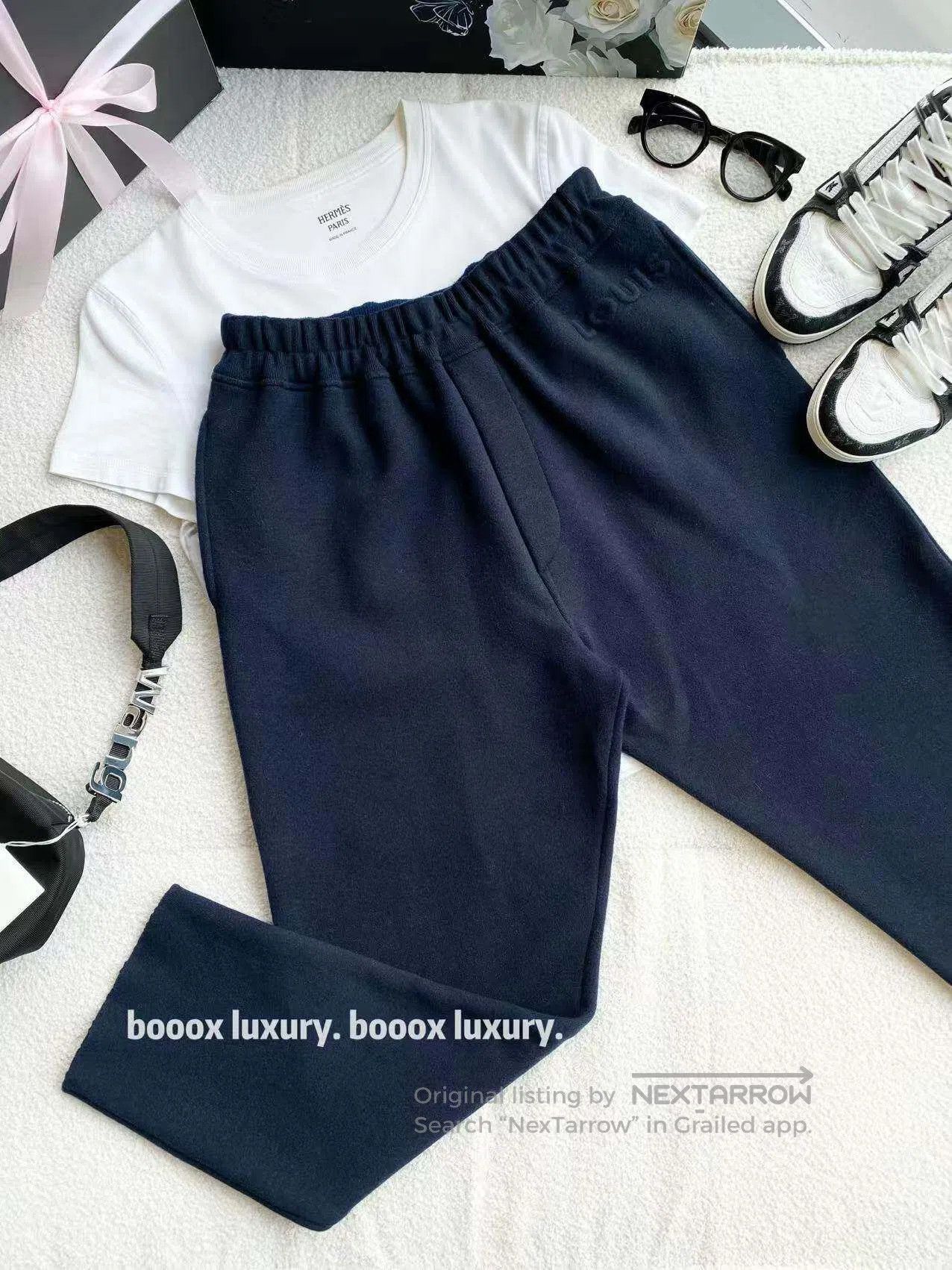 Louis Vuitton Louis Vuitton Size M Letter logo embroidered sweatpants| Size 26" / US 2 / IT 38 - 1 Thumbnail