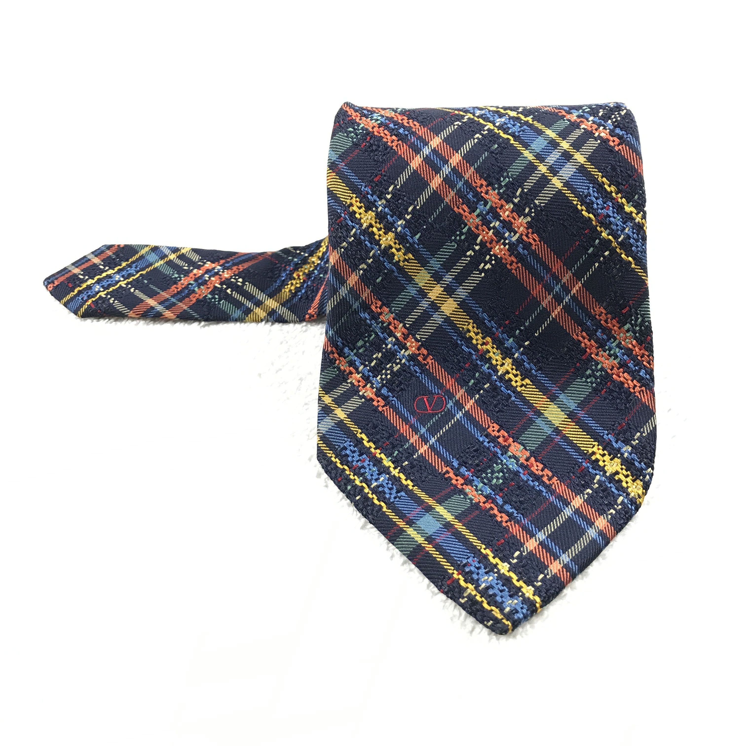 Valentino Vintage Valentino Silk Necktie Size ONE SIZE - 1 Thumbnail