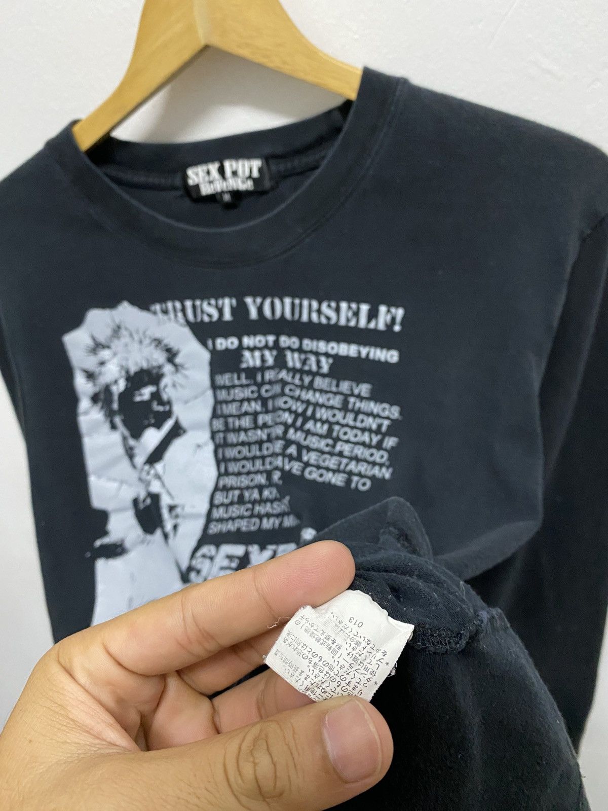 Sex Pot ReVeNGe 2000s sex pot dead-end kid punk skull gothic Size US M / EU 48-50 / 2 - 8 Thumbnail