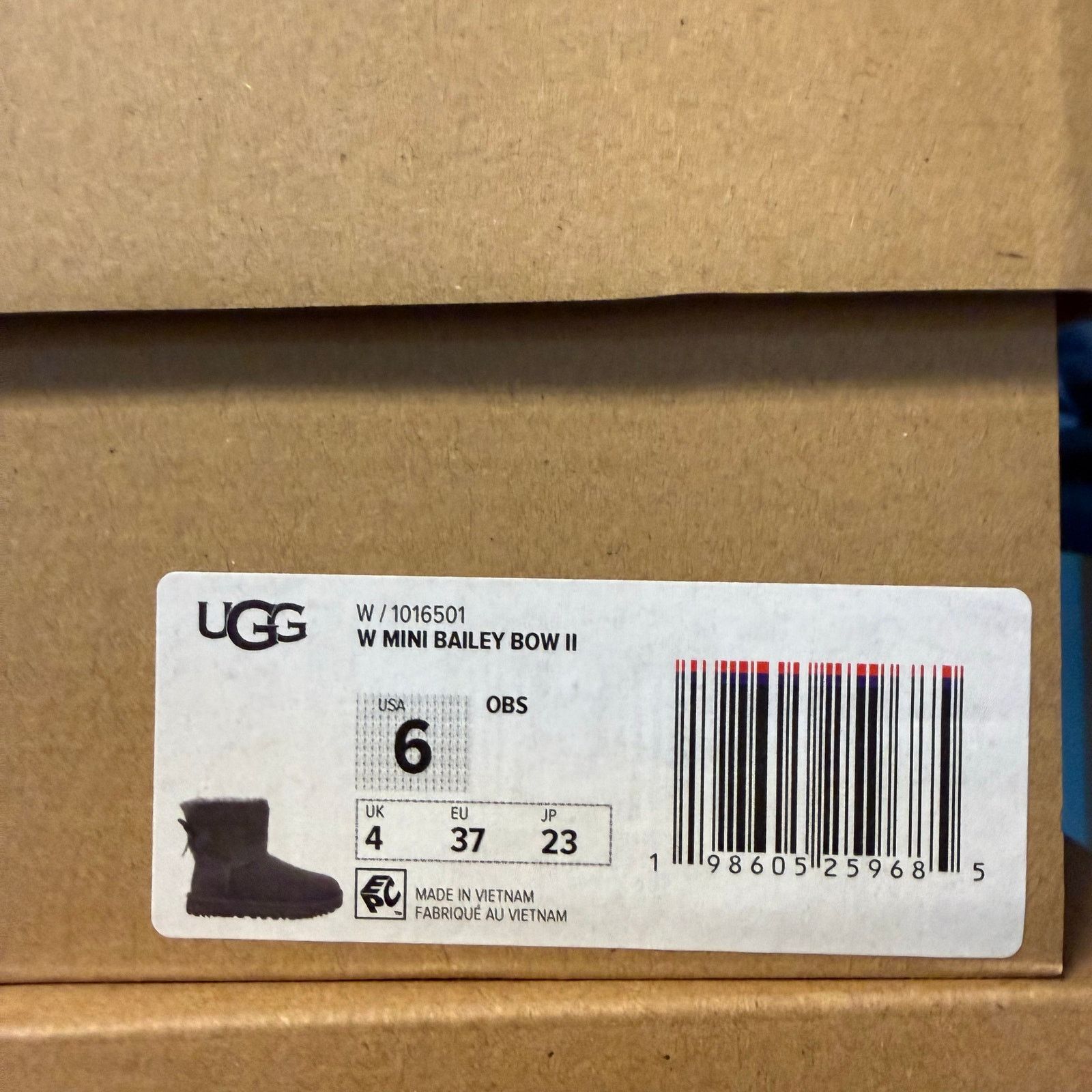 Ugg UGG WOMEN'S 6 MINI BAILEY BOW II OBSIDIAN 1016501-OBS NIB Size US 6 / IT 36 - 6 Thumbnail