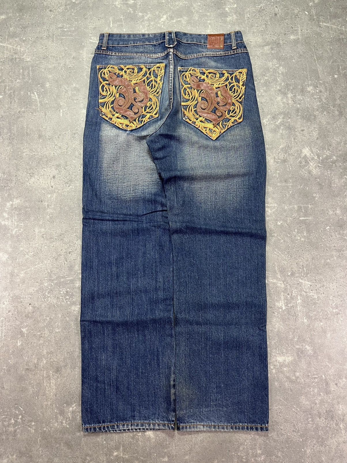 Pelle Pelle Pelle Pelle Vintage Leather Logo Baggy Denim Jeans 34 Size US 34 / EU 50 - 1 Thumbnail