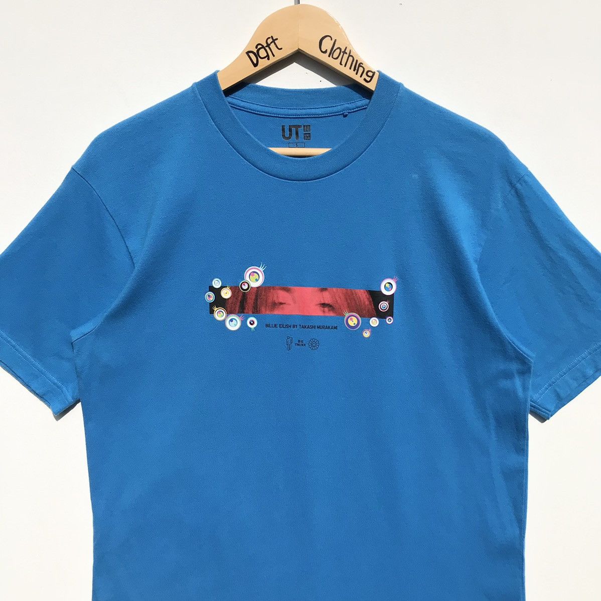 Billie Eilish × Takashi Murakami × Uniqlo Billie Eilish Takashi Murakami Tee Takashi Murakami Size US S / EU 44-46 / 1 - 6 Thumbnail