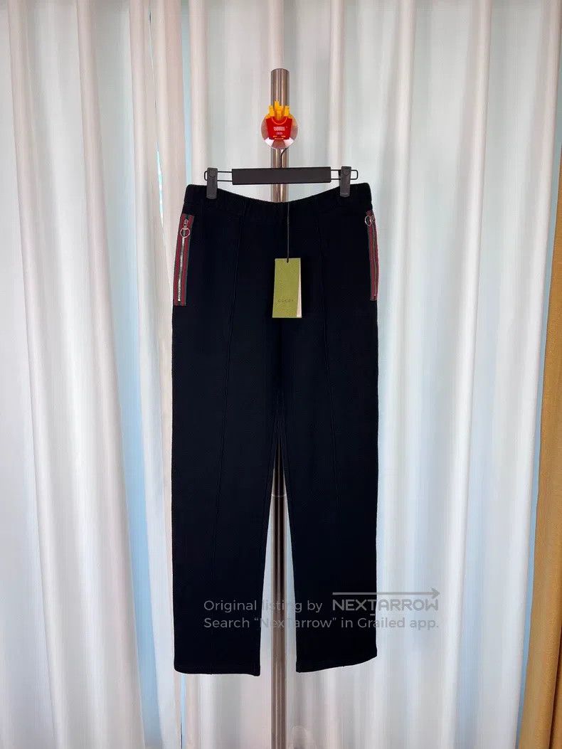 Gucci Gucci SizeS Red and green zippered casual pants Size US 31 - 1 Thumbnail