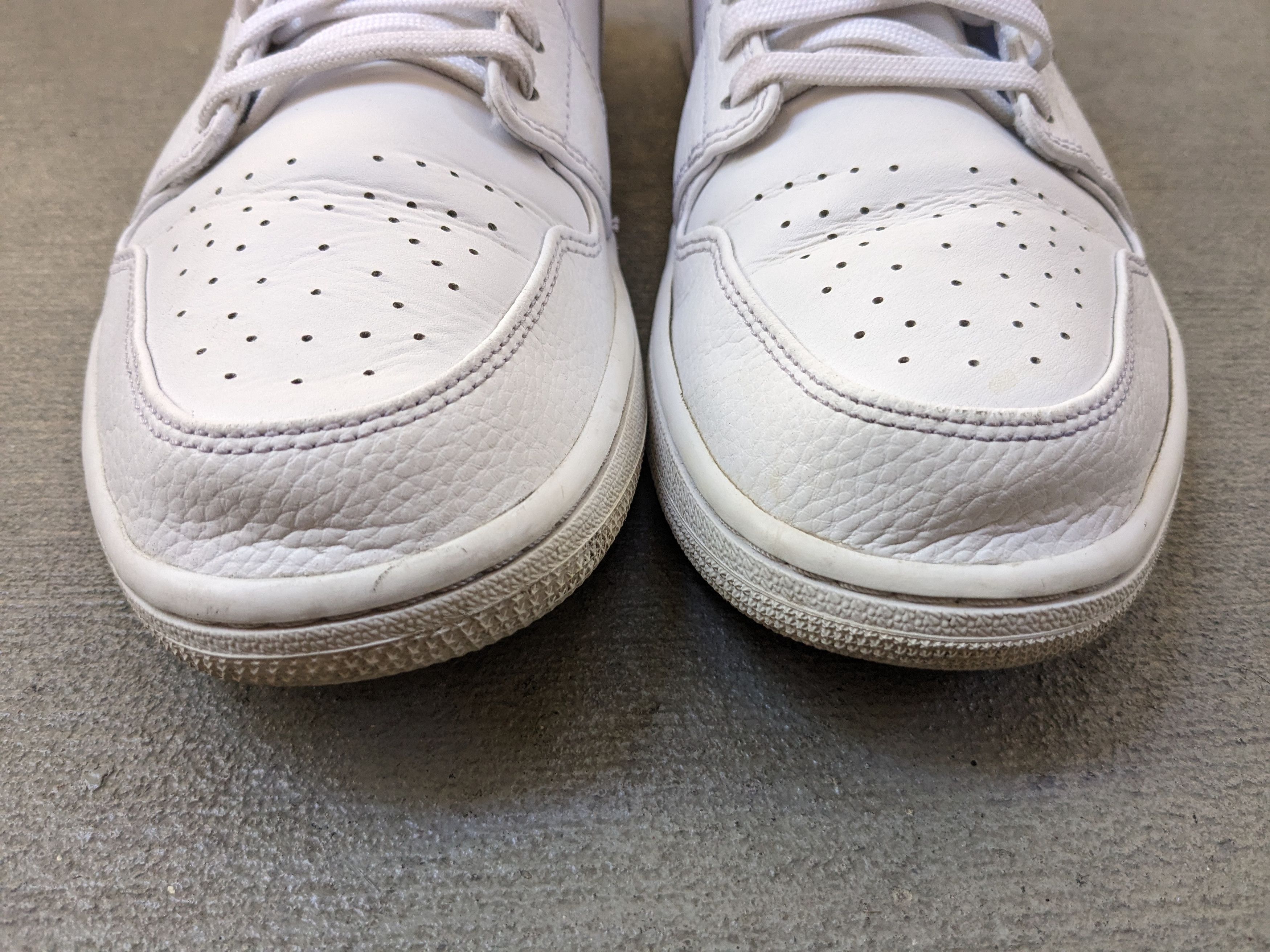 Jordan Brand × Nike Nike Air Jordan 1 Low Triple White 12 Leather 553558-130 Size US 12 / EU 45 - 2 Thumbnail