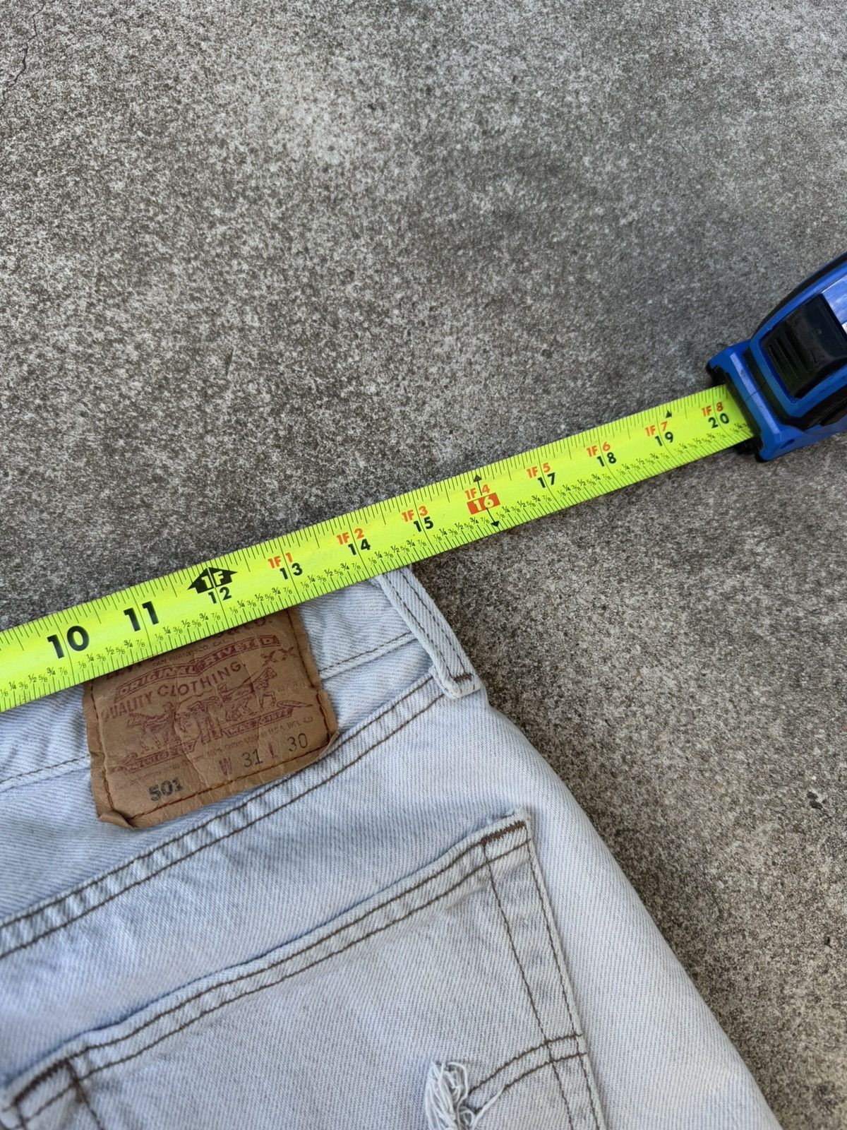 Levi's × Vintage Vtg 90’s Levi’s 501xx Buttonfly Straight Cream Jeans 29x29 Size US 29 - 10 Thumbnail