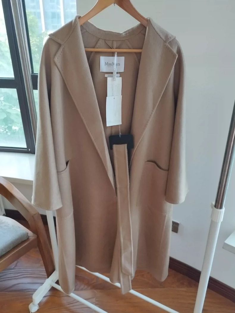 Max Mara Max Mara Classic Labbro 100% cashmere coat Size S / US 4 / IT 40 - 1 Thumbnail