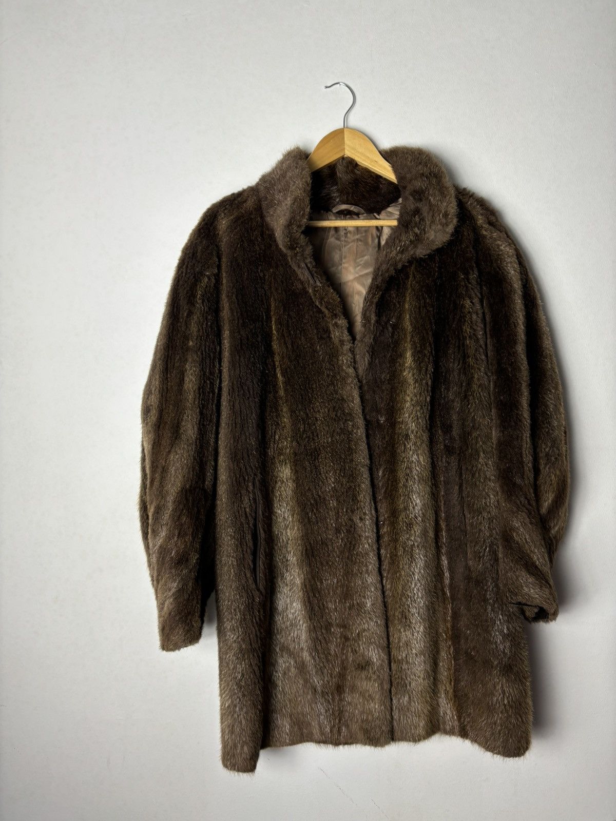 Outlets Vintage Fur Coat