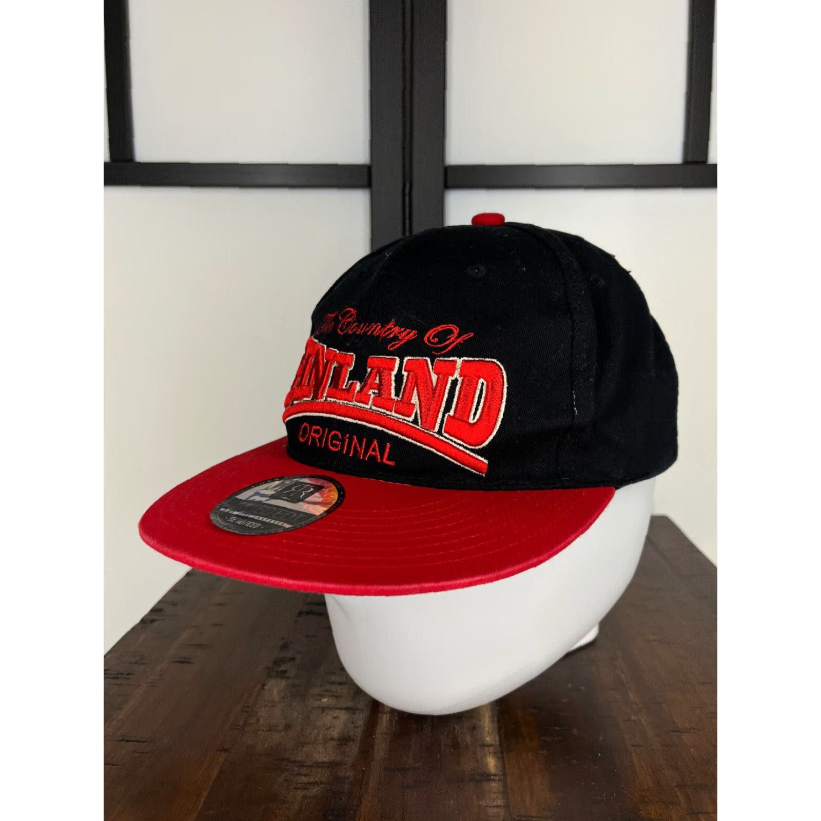 Vintage The Country Of Finland Cap Adult Red Black Cotton Limited Edition Size ONE SIZE - 4 Thumbnail