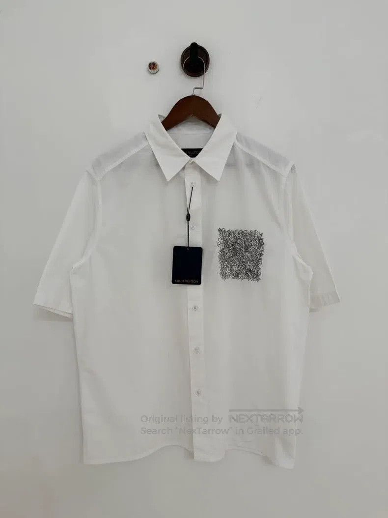 Louis Vuitton Louis Vuitton White printed logo shirt Size US M / EU 48-50 / 2 - 1 Thumbnail