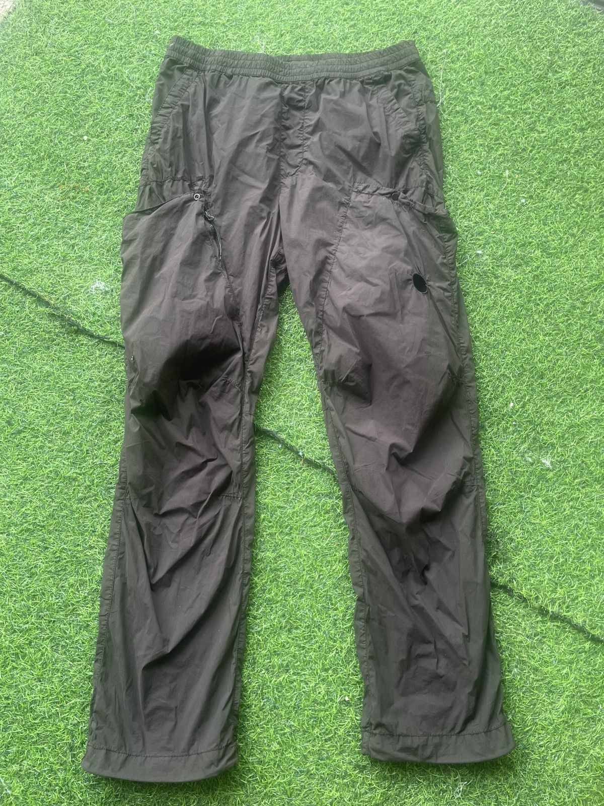 C.P. Company Authentic CP Company Chrome-R Lens Cargo Pants (LENS BROKEN Size US 34 / EU 50 - 1 Thumbnail