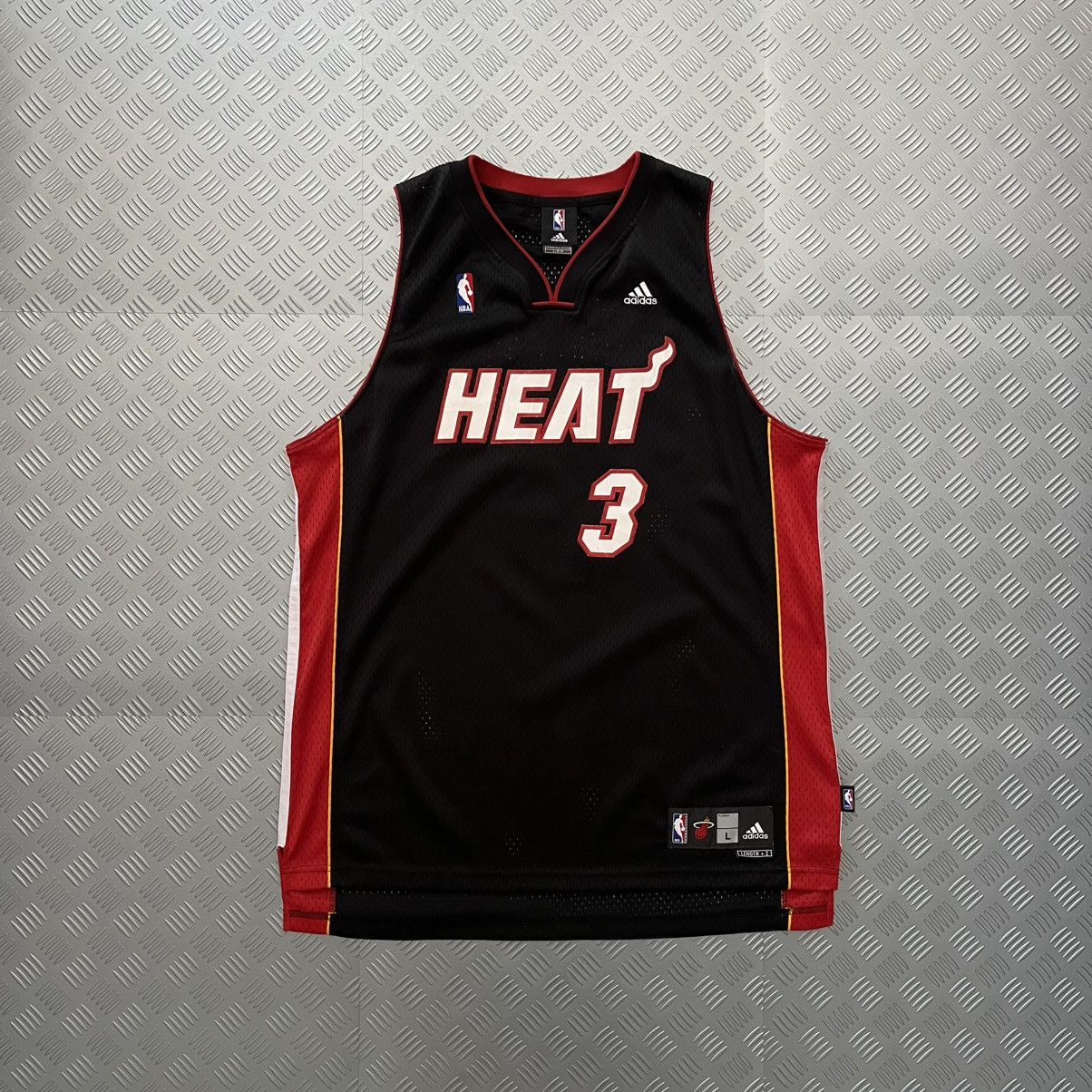 Adidas × NBA × Vintage Adidas Swingman Miami Heats #3 Dwyane Wade NBA Jersey Size US L / EU 52-54 / 3 - 1 Thumbnail