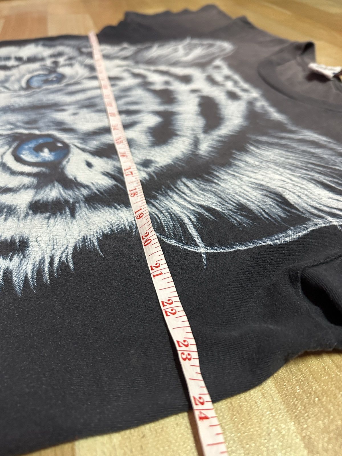 Habitat × Vintage Vintage 1995’s Habitat White Tiger Faded Tee rare Size US XL / EU 56 / 4 - 22 Thumbnail