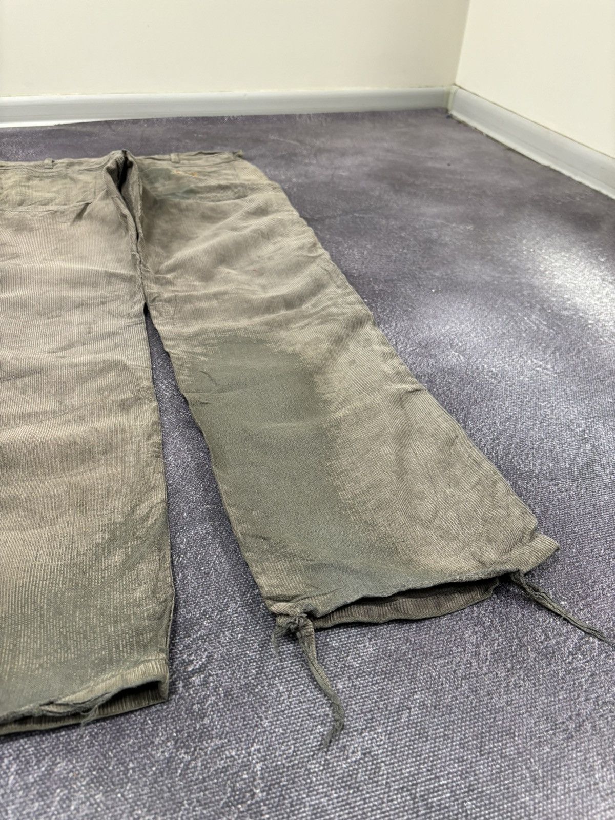 Carhartt Vintage Carhartt Corduroy USA Work Hype Baggy Western Pants Size US 32 / EU 48 - 5 Thumbnail
