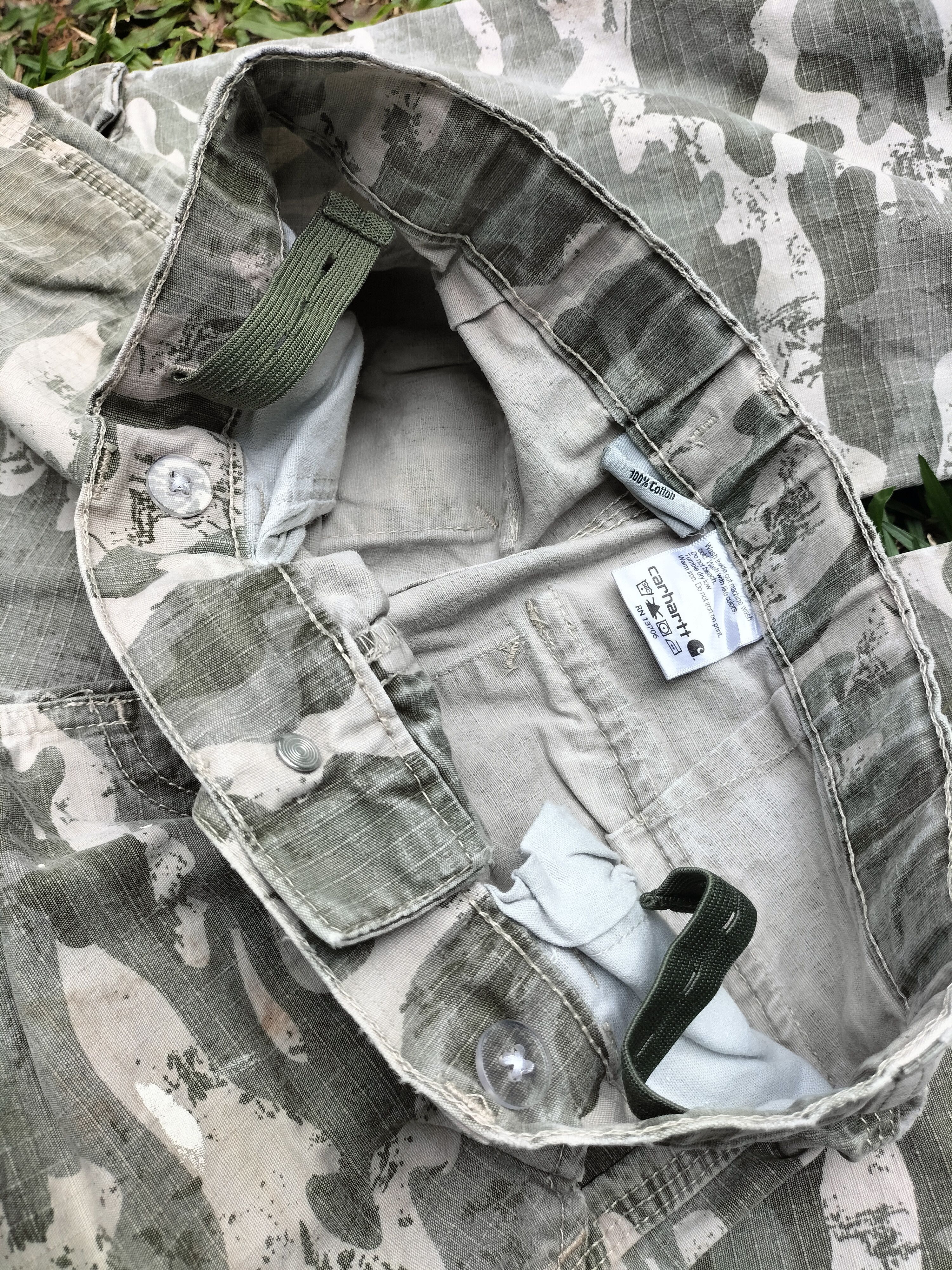 Carhartt × Vintage Vintage Carhartt Cargo Workwear Camouflage Us Airforce Size 26" / US 2 / IT 38 - 7 Thumbnail