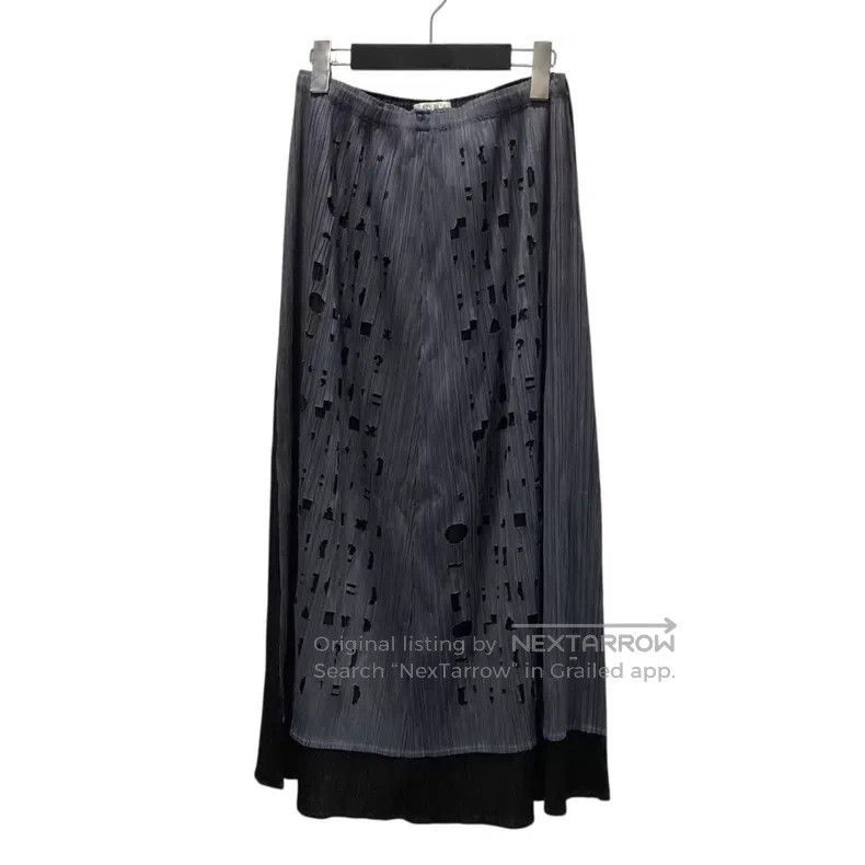 Issey Miyake Issey Miyake Hollow Pleated Skirt Size 26" / US 2 / IT 38 - 1 Thumbnail