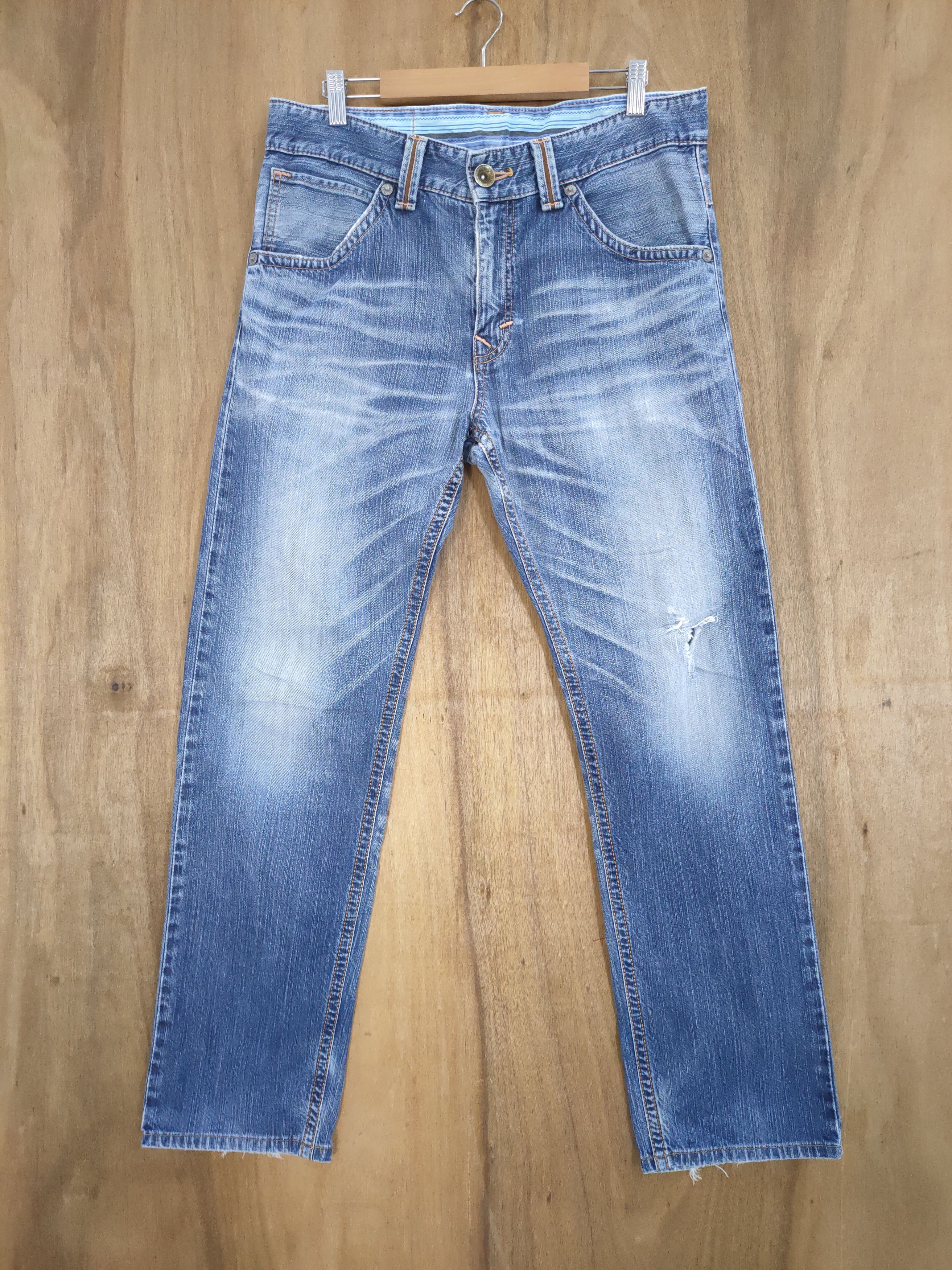 Edwin VINTAGE EDWIN FADED DISTRESSED RIPPED JEAN PANTS Size US 34 / EU 50 - 2 Thumbnail
