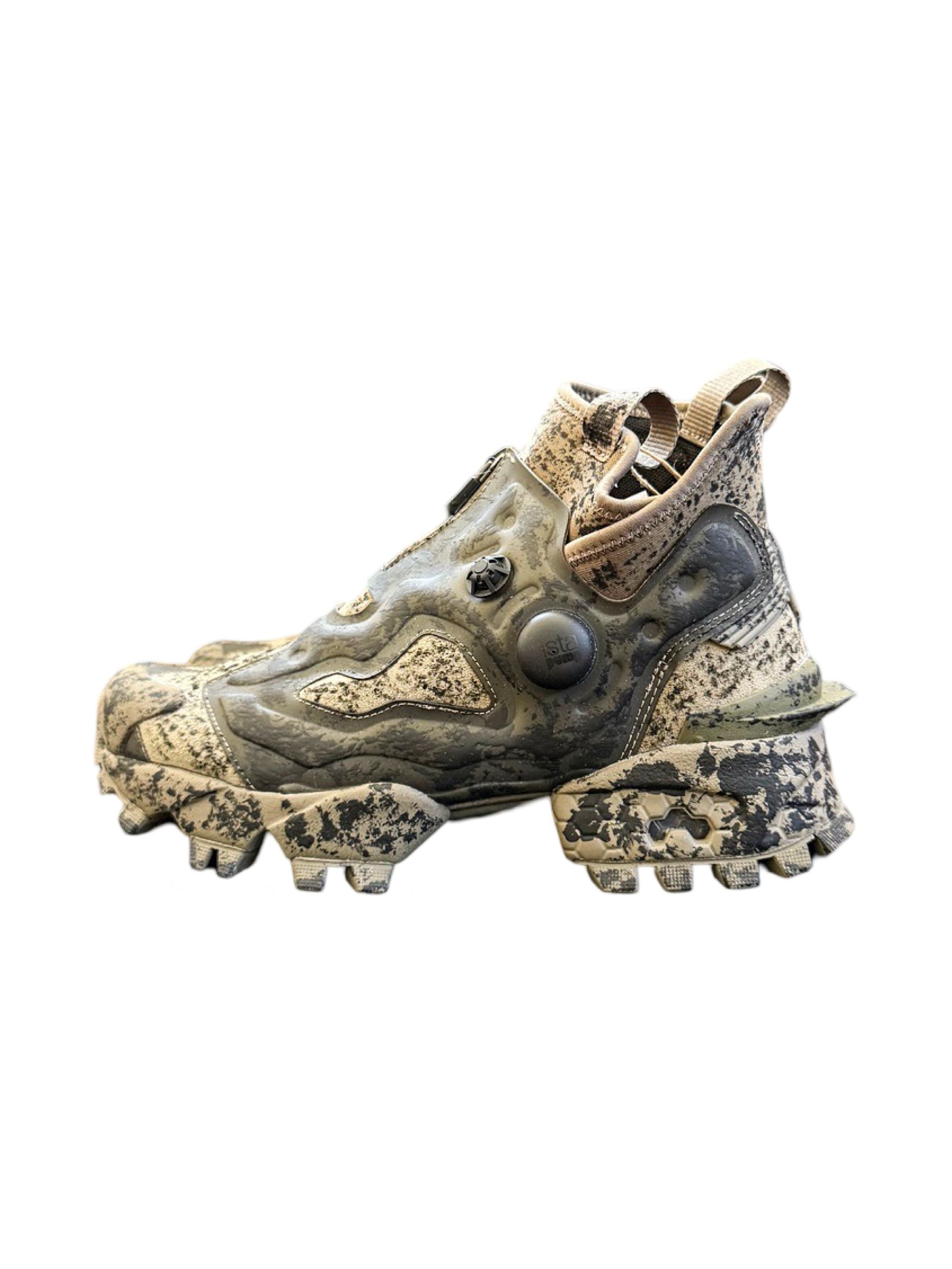 Reebok Universal Monsters x Reebok InstaPump Fury 94 Mid Size US 7 / EU 40 - 1 Thumbnail