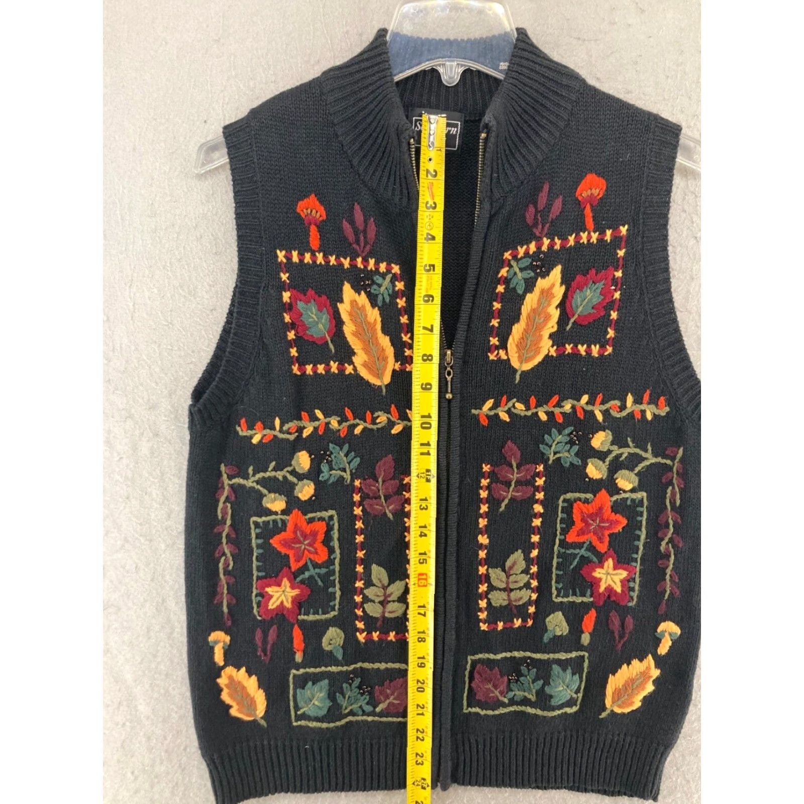 Vintage VINTAGE Southern Lady Womens Vest Sweater Large Black Geometric Fall Leaves Mushrooms 90s Womens Size L / US 10 / IT 46 - 3 Thumbnail