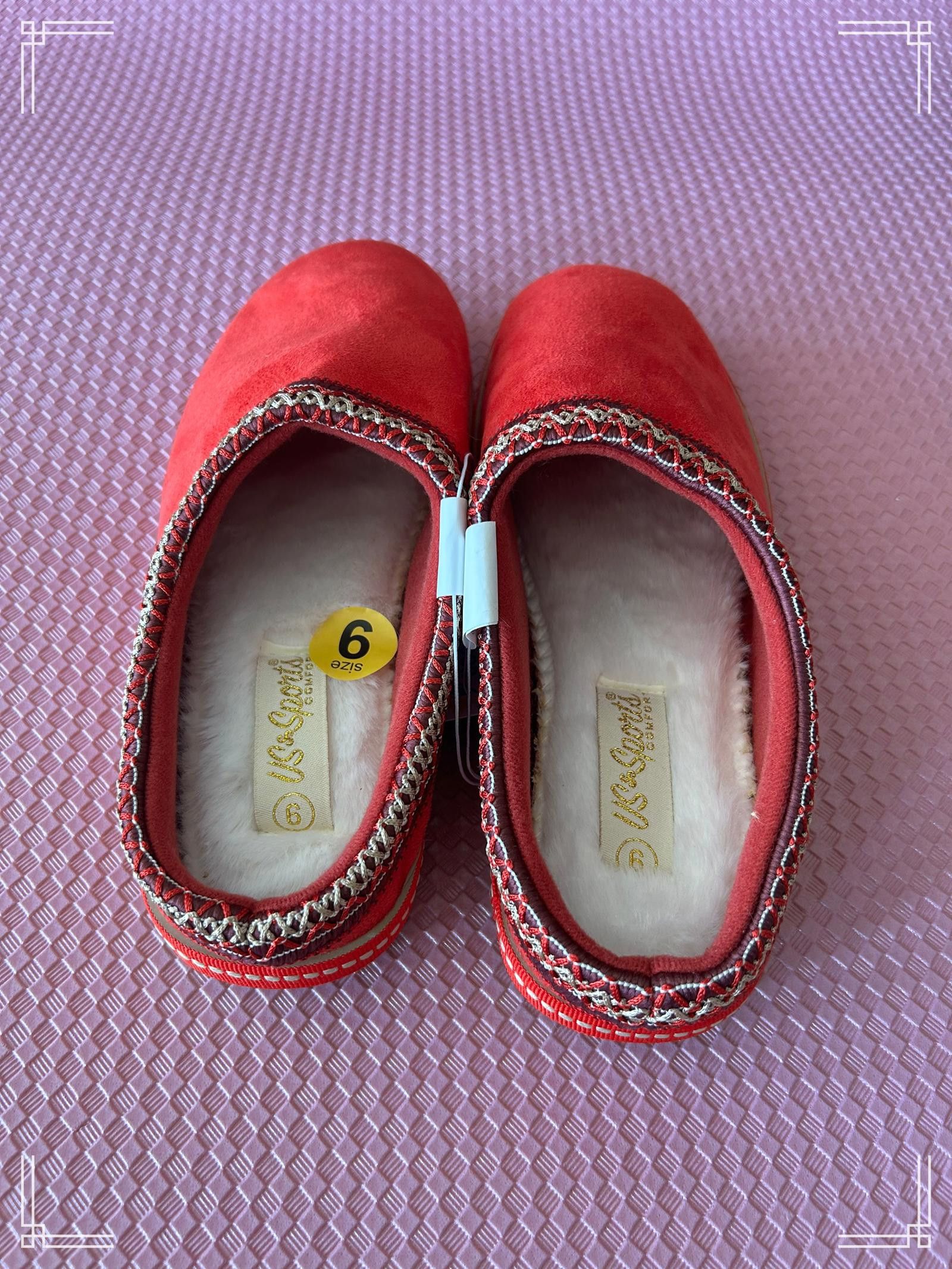 Designer US Sports Red Faux Suede Fleece-Lined Slippers (Size 6) Size US 6 / IT 36 - 3 Thumbnail