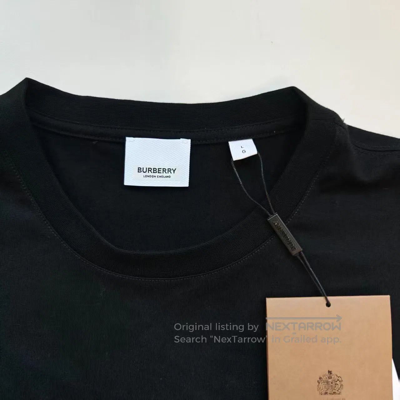 Burberry Burberry Black Letter Print Short-Sleeve. Size US L / EU 52-54 / 3 - 3 Thumbnail