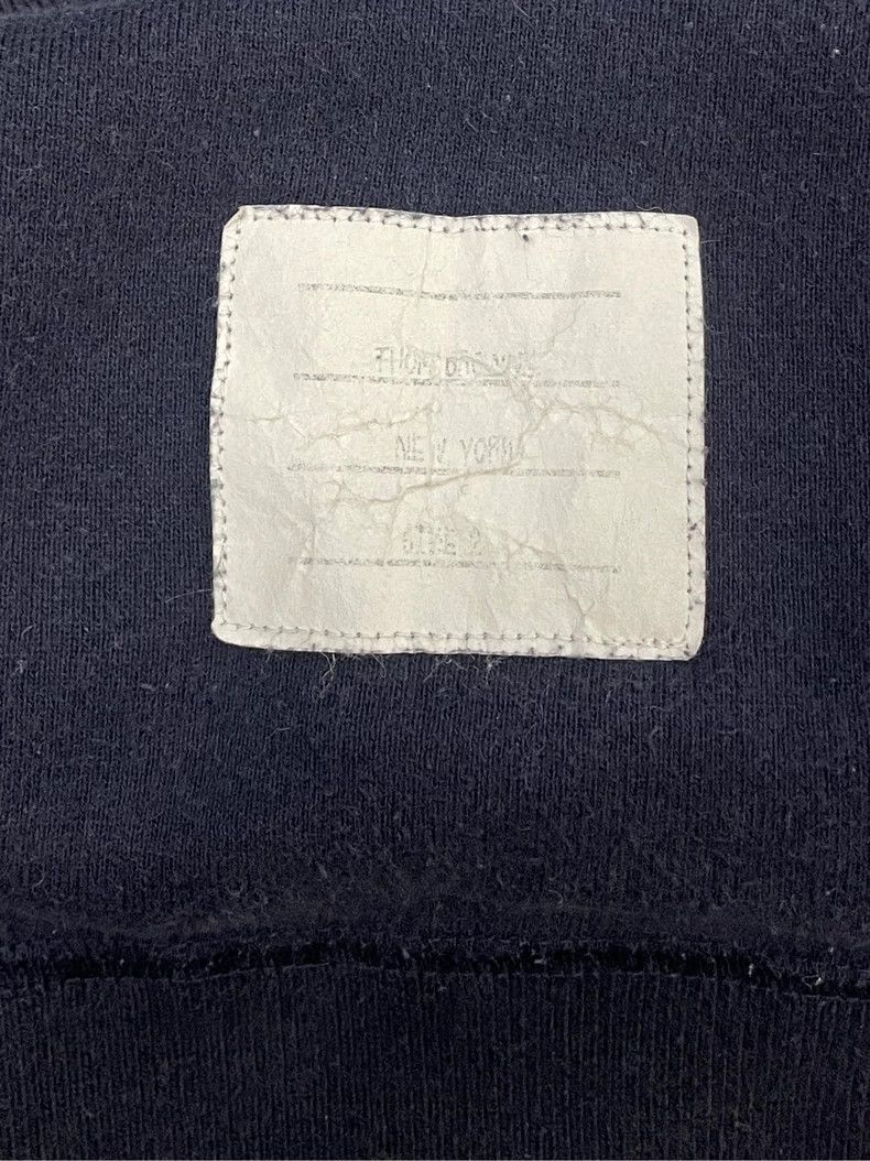 Thom Browne Thom browne Dark blue four-striped round-neck sweatshirt 25 Size US M / EU 48-50 / 2 - 5 Thumbnail