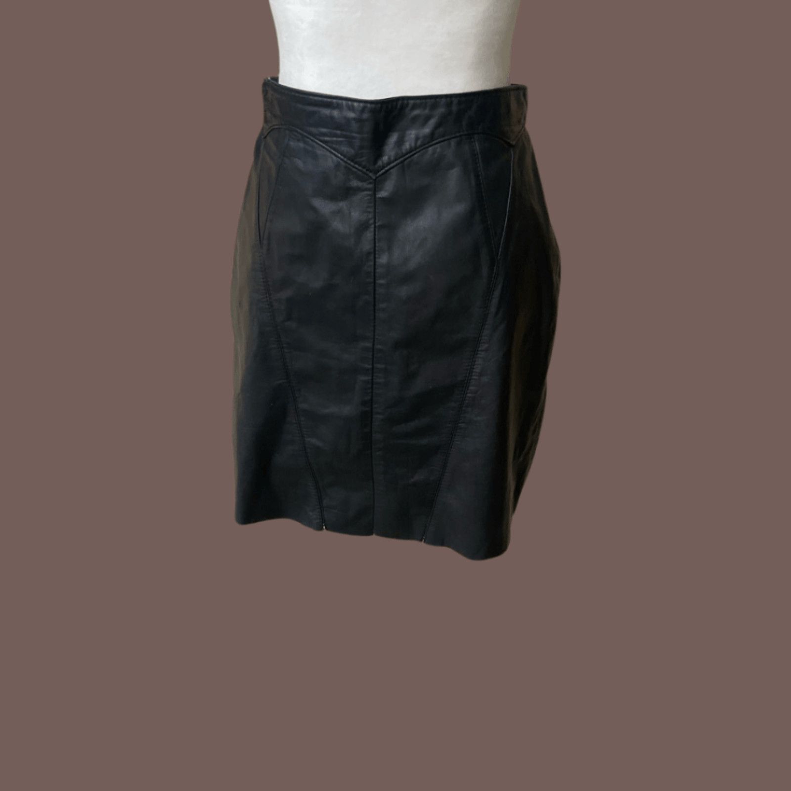 Vintage VTG Leather Mini Skirt | Pelle Black A-Line | 90s Minimal Size 26" / US 2 / IT 38 - 2 Thumbnail