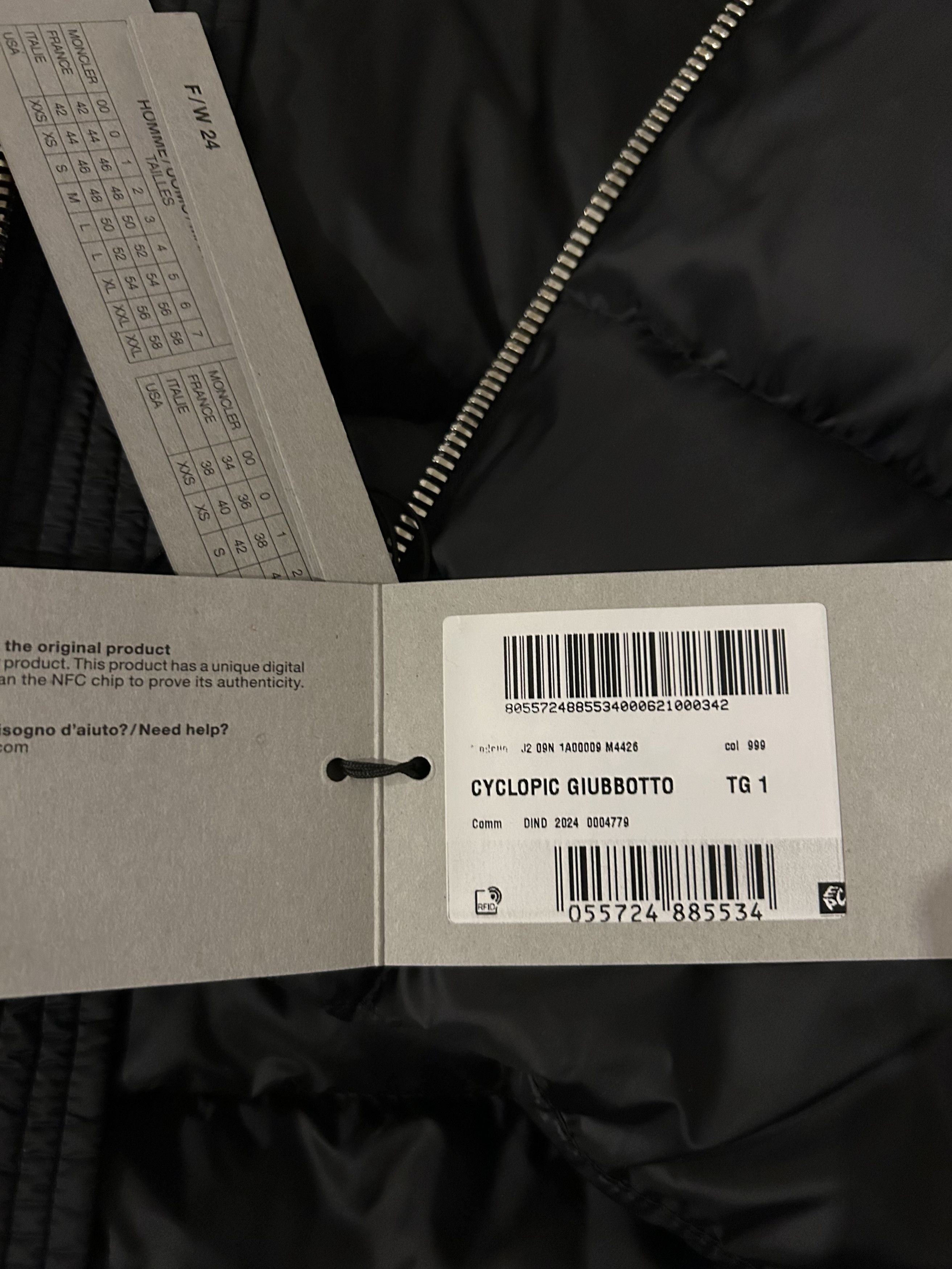 Moncler Genius Clyclopic down jacket Size US S / EU 44-46 / 1 - 5 Thumbnail