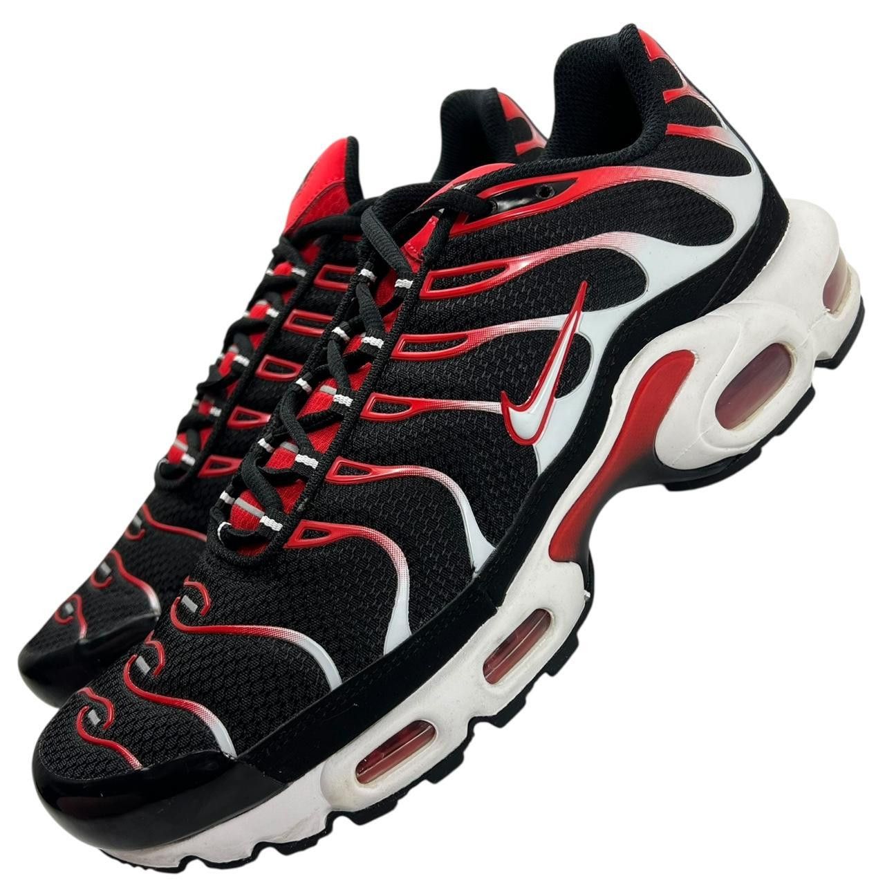 Nike Nike Air Max Plus TN Black University Red - US 8.5 / EU 42 Size US 8.5 / EU 41-42 - 2 Thumbnail