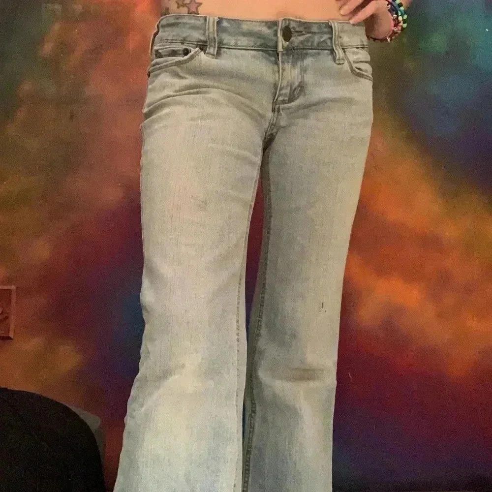 Bullhead Denim Co. Bullhead wide leg jeans Size 30" / US 8 / IT 44 - 1 Thumbnail
