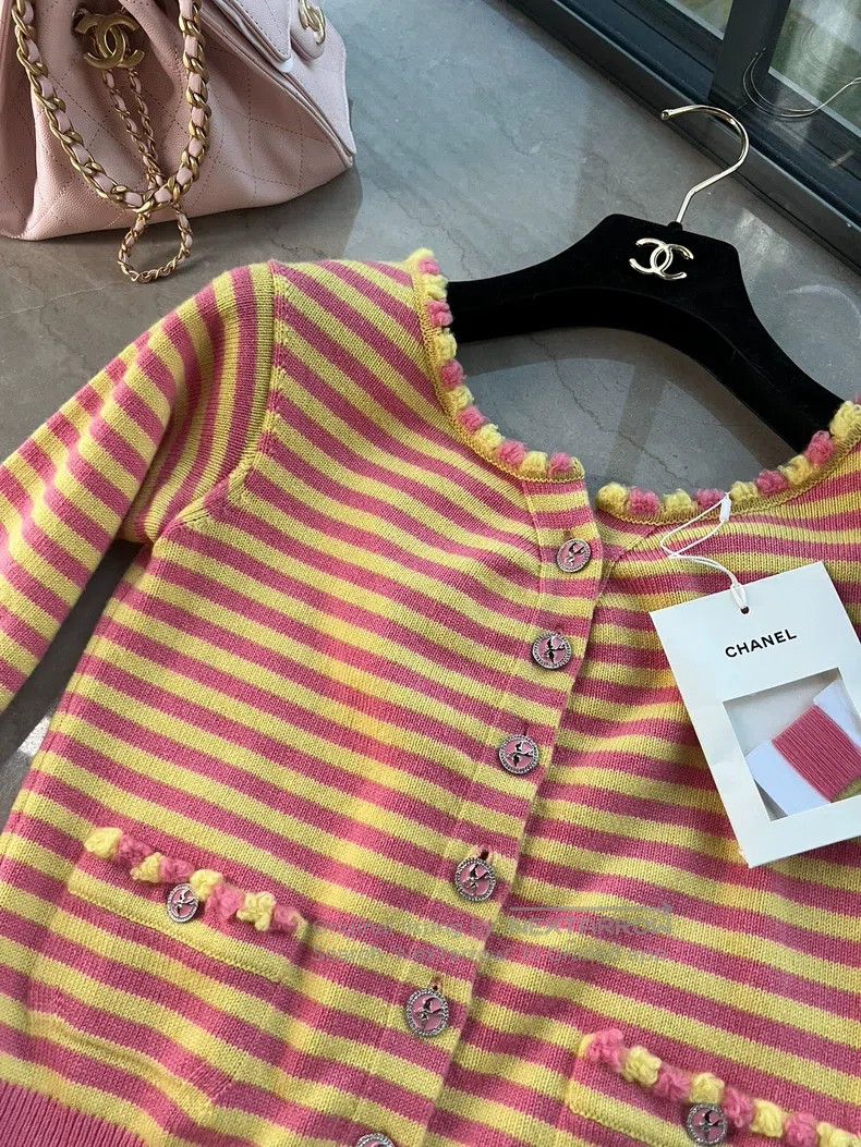 Chanel Chanel 25s striped cardigan coat Size XS / US 0-2 / IT 36-38 - 2 Thumbnail