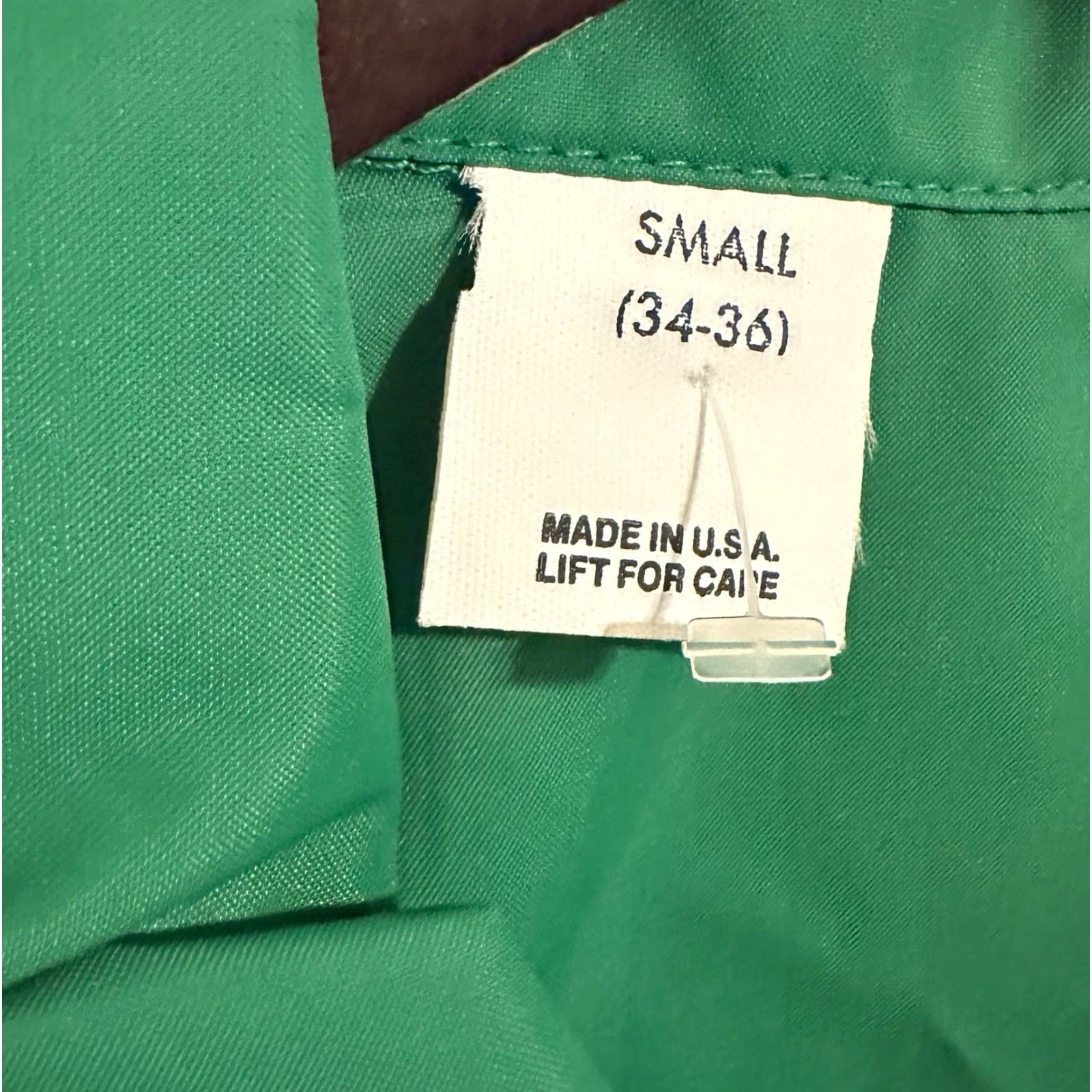 Vintage VINTAGE coaches jacket Mens S Green 80s deadstock NWOT windbreaker nylon jacket USA (25" sleeves) Size US S / EU 44-46 / 1 - 6 Thumbnail