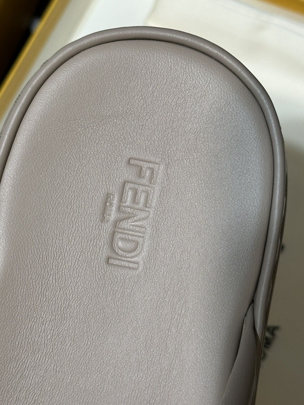 Fendi Men's FF Calf Leather Sandals Beige 9 US/8 UK 7X1501