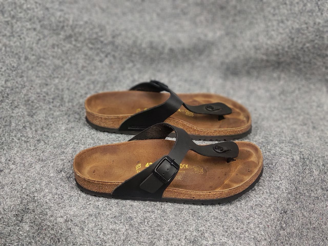 Birkenstock Birkenstock Gizeh Birko-Flor Sandal Leather Black Shoes Size US 9 / EU 42 - 4 Thumbnail
