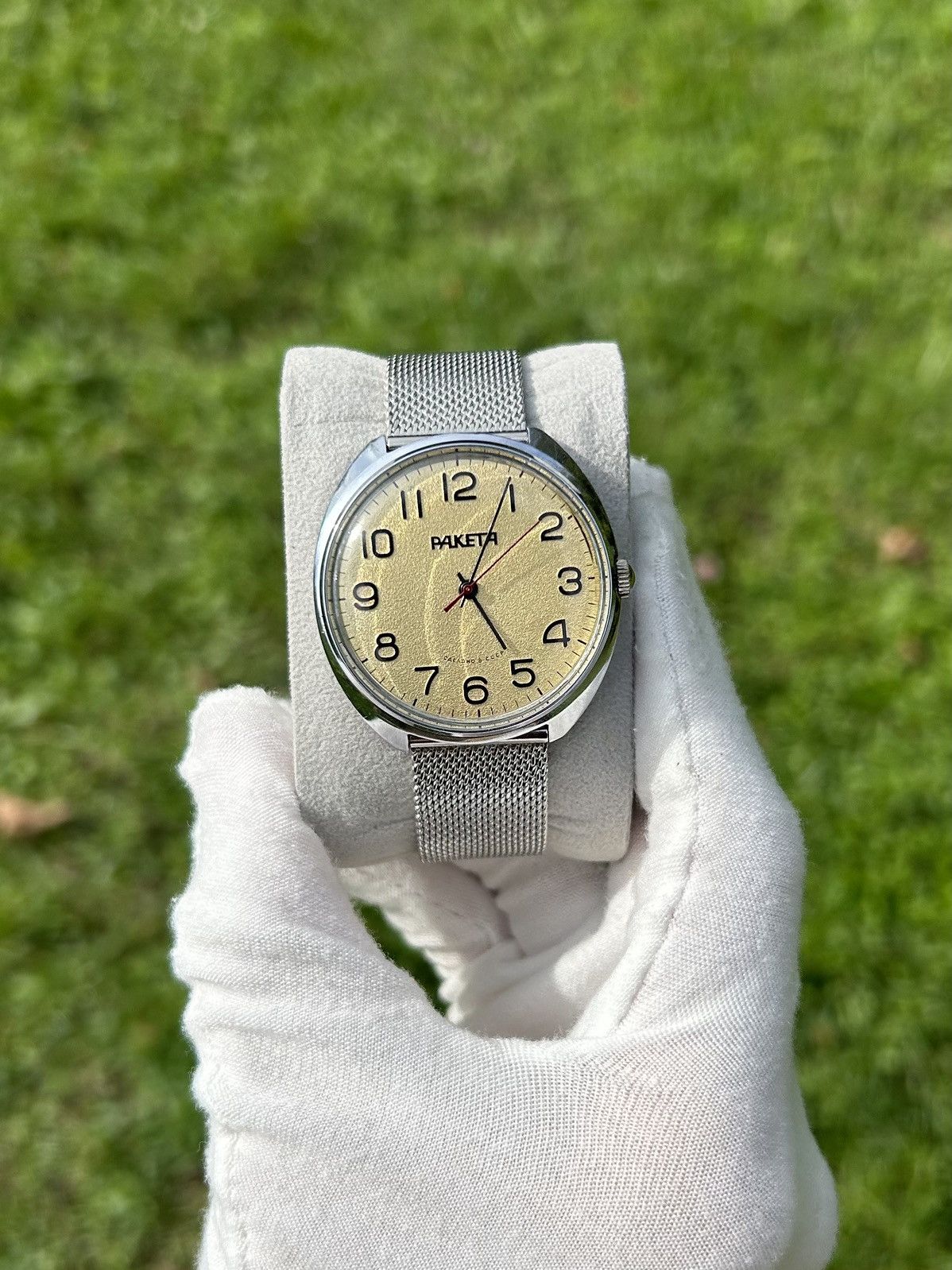 Vintage Vintage Watch Raketa Soviet USSR Mechanical Authentic 1980s Size ONE SIZE - 2 Thumbnail