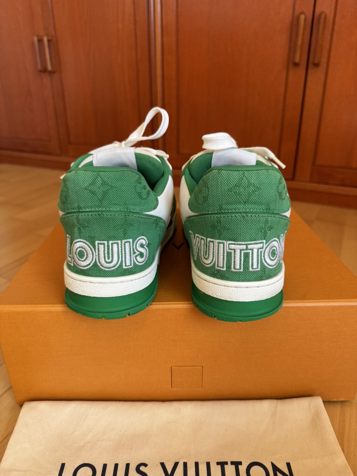 Louis Vuitton Louis Vuitton LV Trainer Velcro Strap Green Denim Size US 10 / EU 43 - 8 Thumbnail