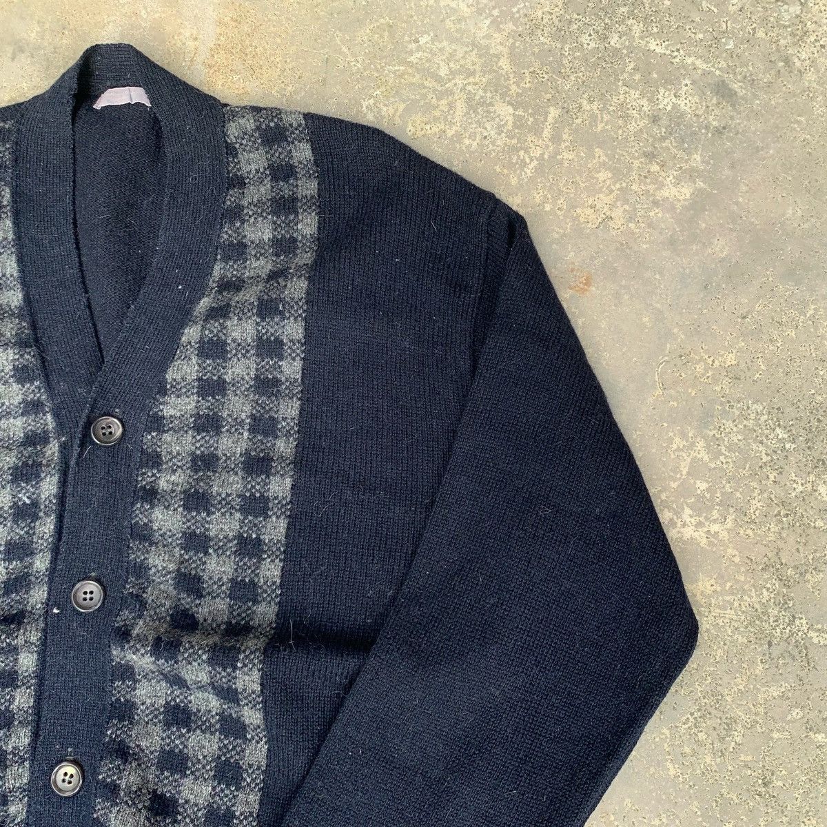 Comme des Garcons Rare! Vintage Distressed 90s Comme Des Garcons Wool Cardigan Size US L / EU 52-54 / 3 - 5 Thumbnail