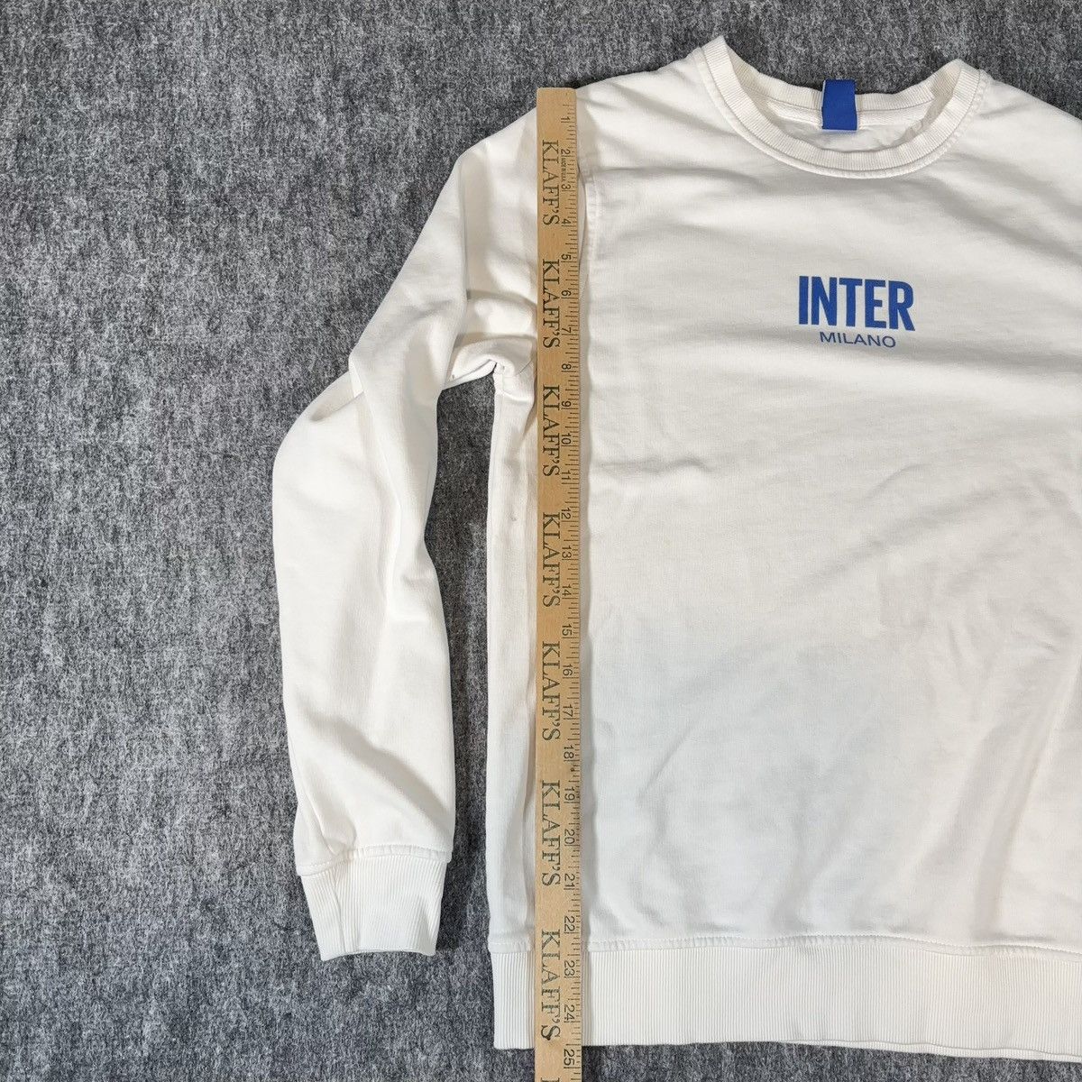 Other Inter Milan Official Crewneck Sweatshirt Men’s Small White Size US S / EU 44-46 / 1 - 11 Thumbnail