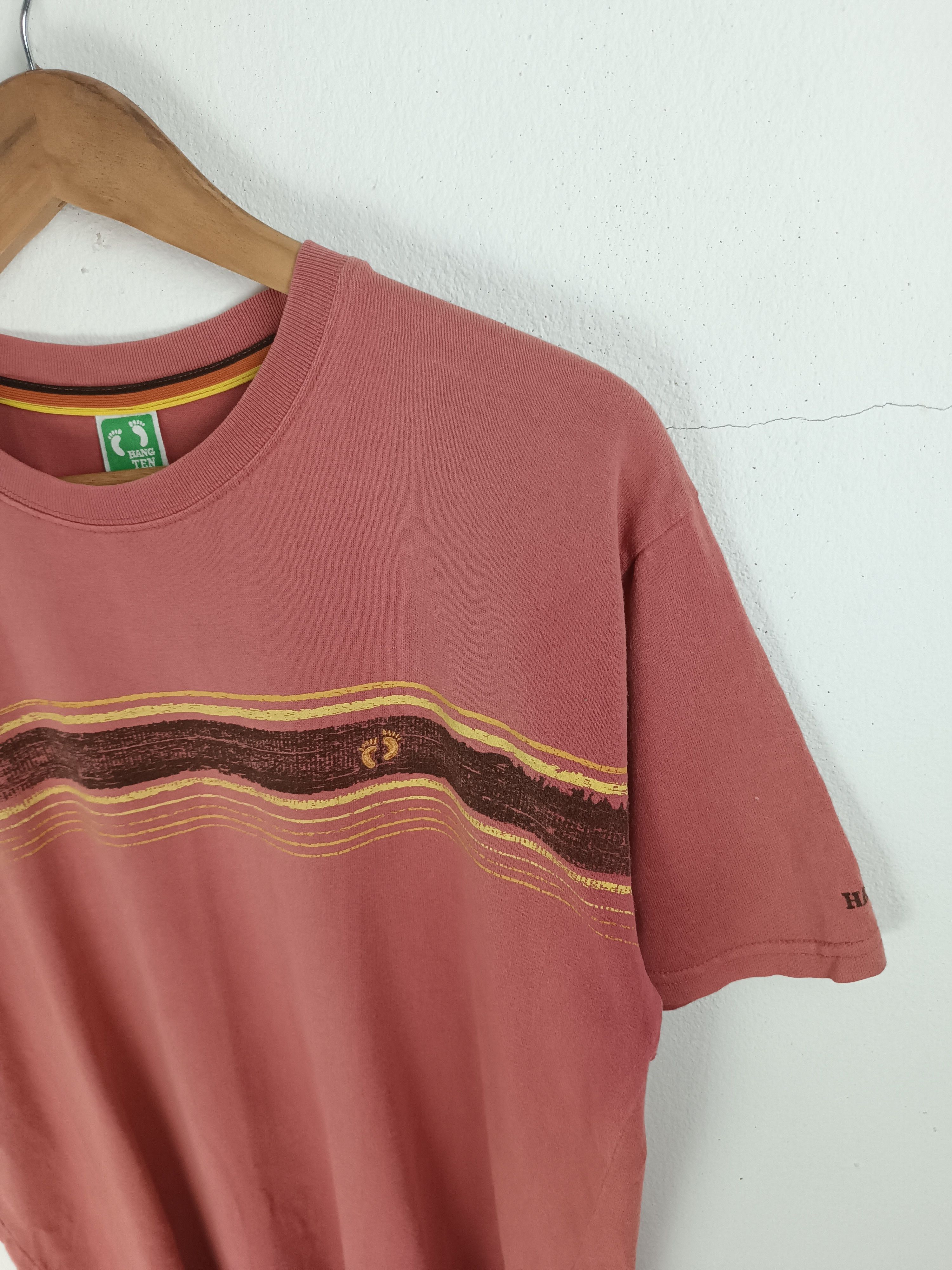 Hang Ten VINTAGE HANG TEN SURFING BEACH HAWAII MAUI TEE Size US M / EU 48-50 / 2 - 10 Thumbnail