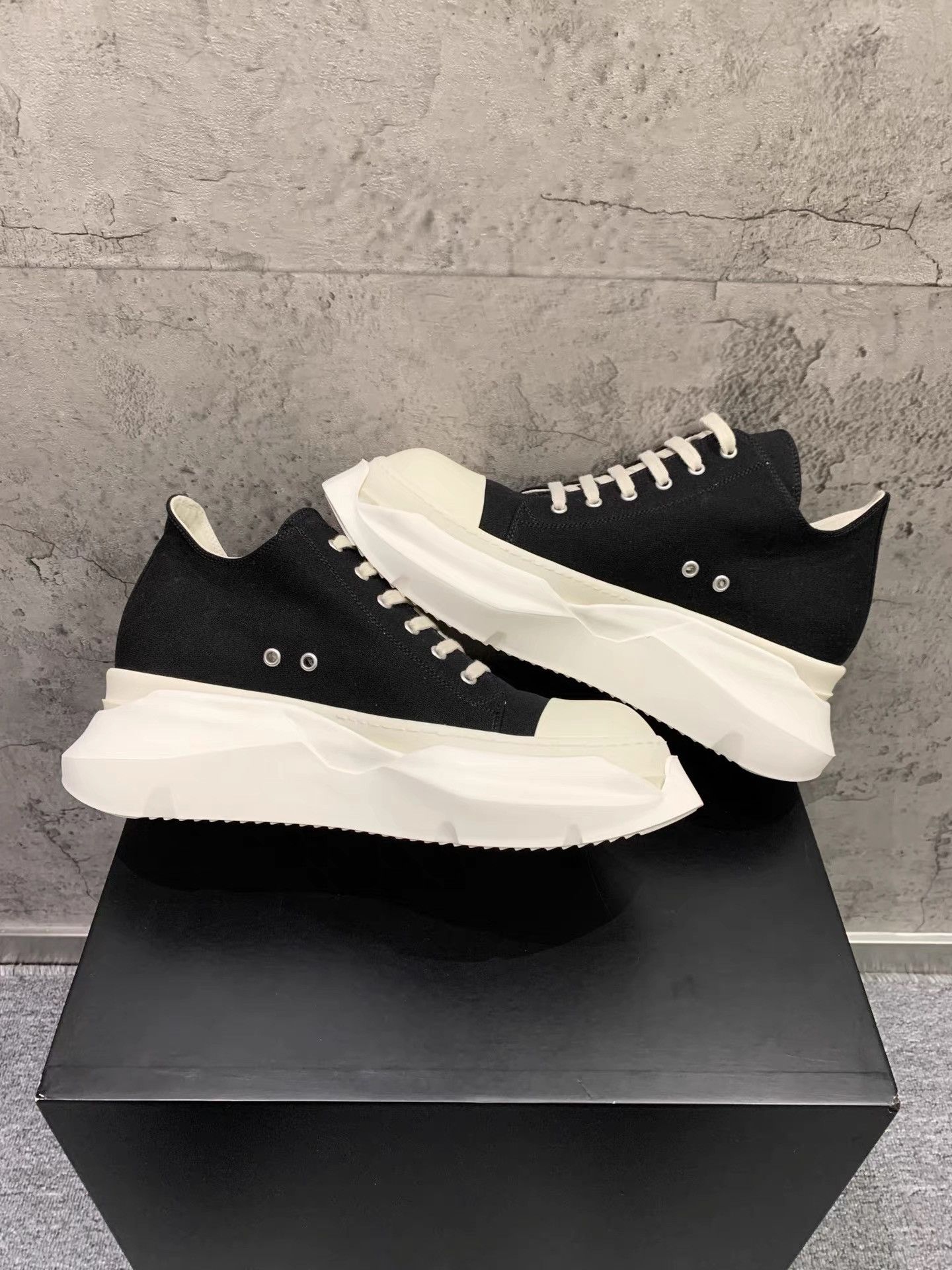 Rick Owens Rick Owens Thick-Sole Ramones K34 Size US 5 / IT 35 - 3 Thumbnail