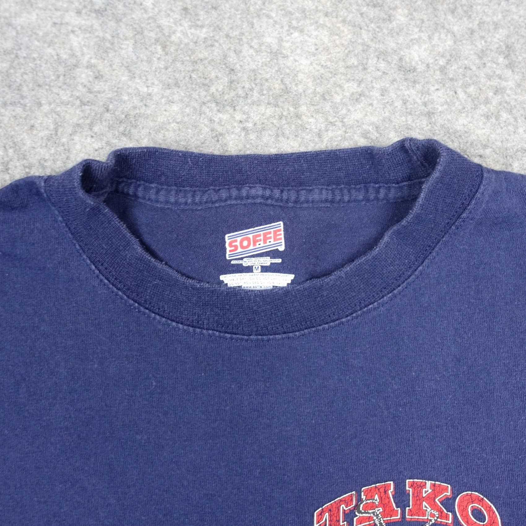 Soffe VINTAGE Soffe Shirt Mens Small Blue Octopus Island Motion Tee VTG Size US S / EU 44-46 / 1 - 3 Thumbnail