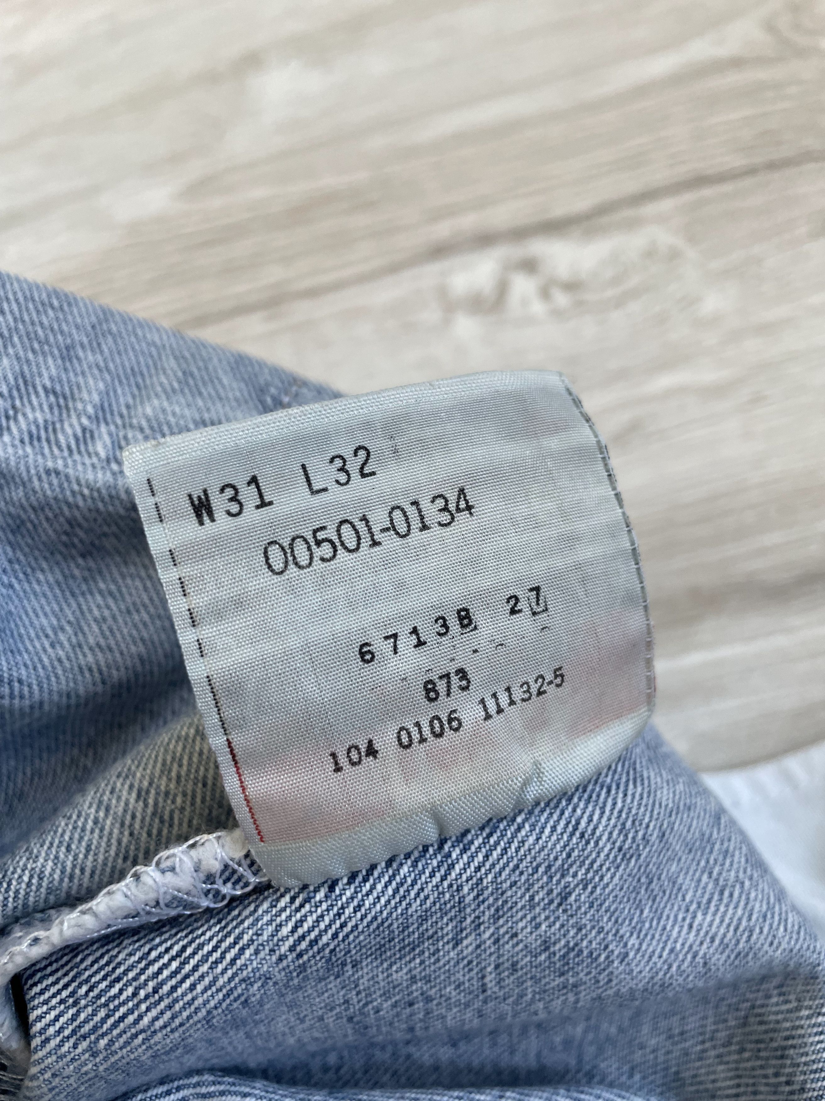 Levi's Vintage Clothing Vintage 90s Levis 501 Blue Denim Jeans Size US 31 - 6 Thumbnail