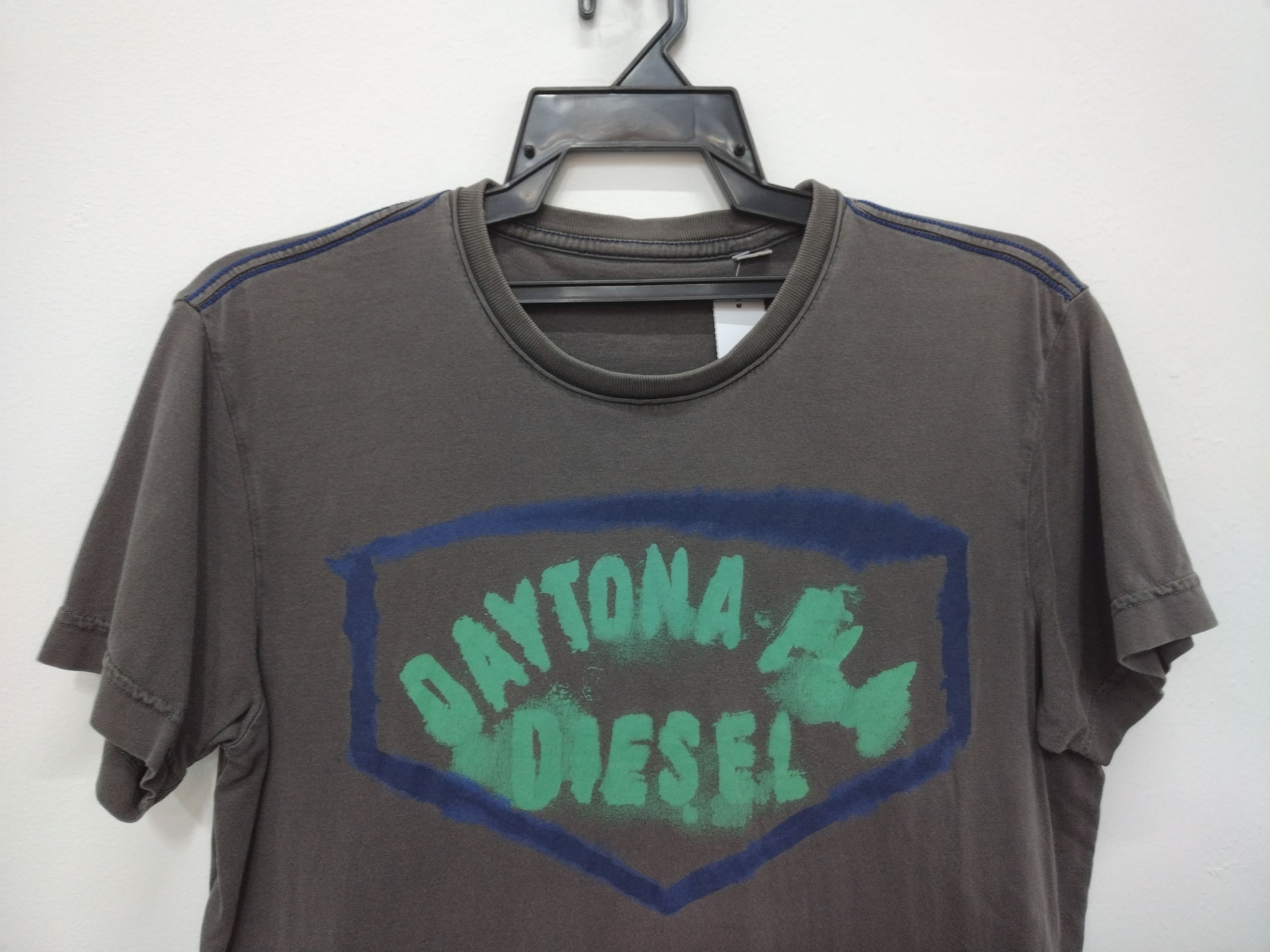 Diesel Daytona Painted Box Logo Nice Design T Shirt Size US M / EU 48-50 / 2 - 4 Thumbnail