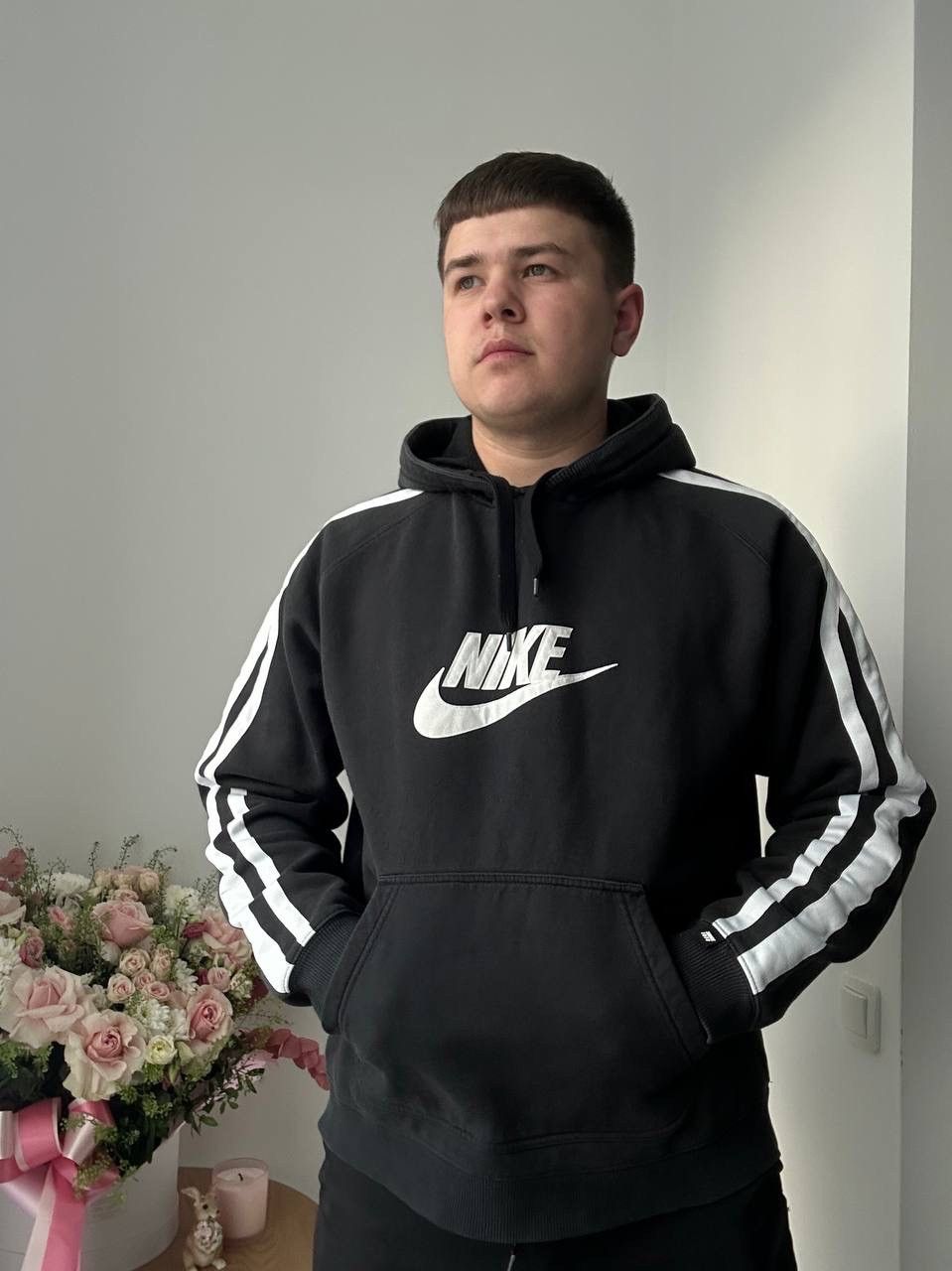 Nike × Vintage Vintage Nike Black Center Logo Hoodie Size US XL / EU 56 / 4 - 11 Thumbnail